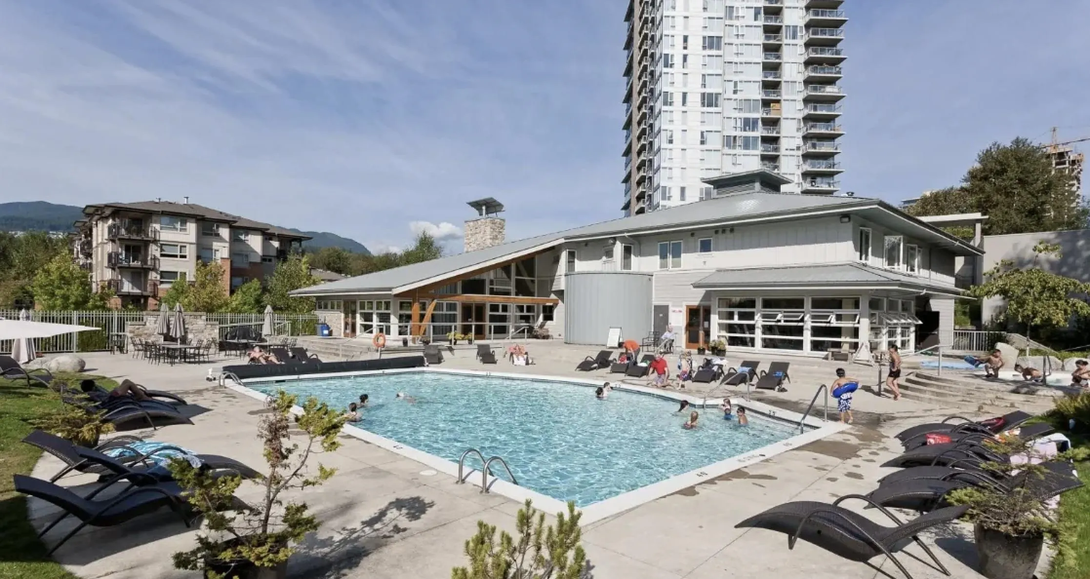 300 Klahanie Drive #109