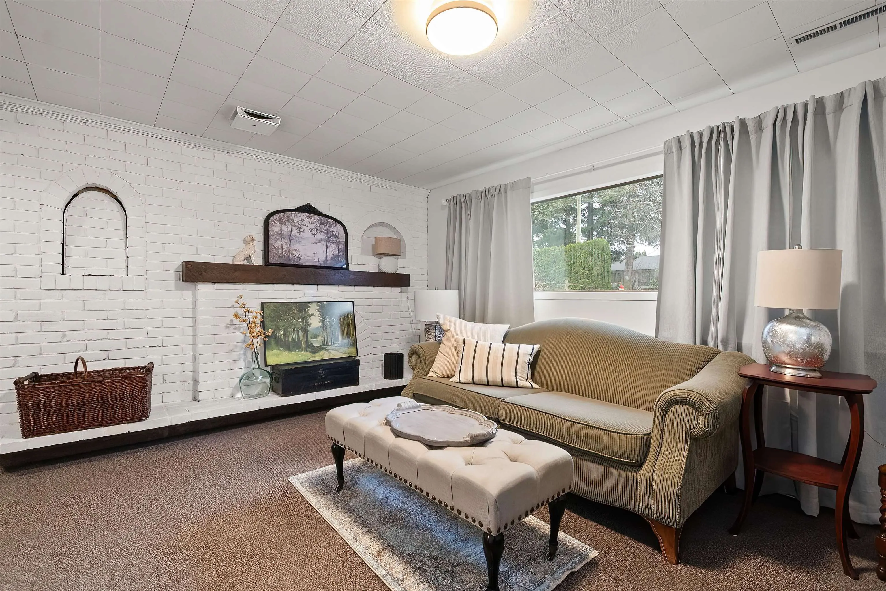 5896 Carter Road