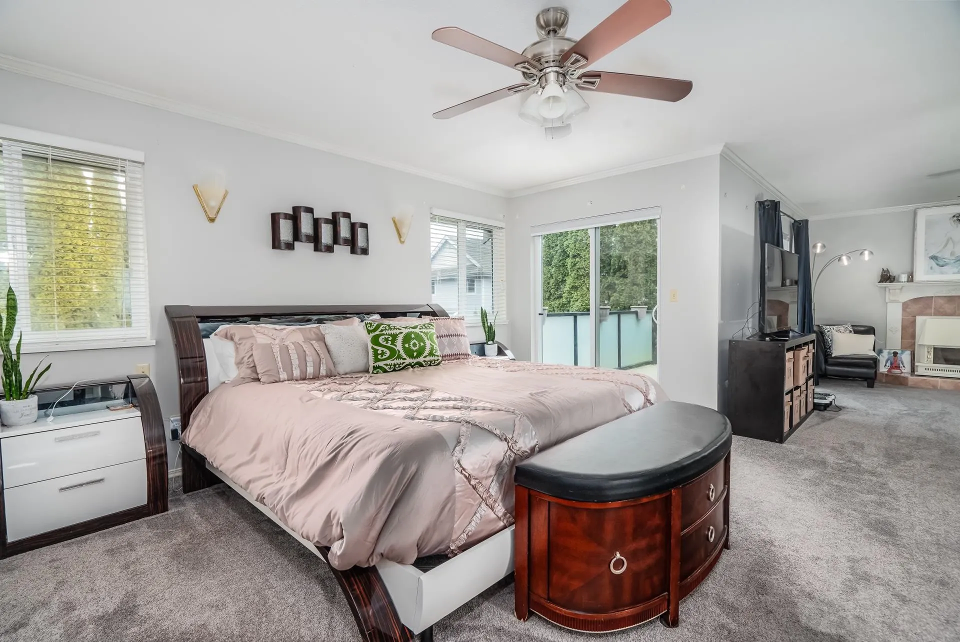 2237 Mountain Drive