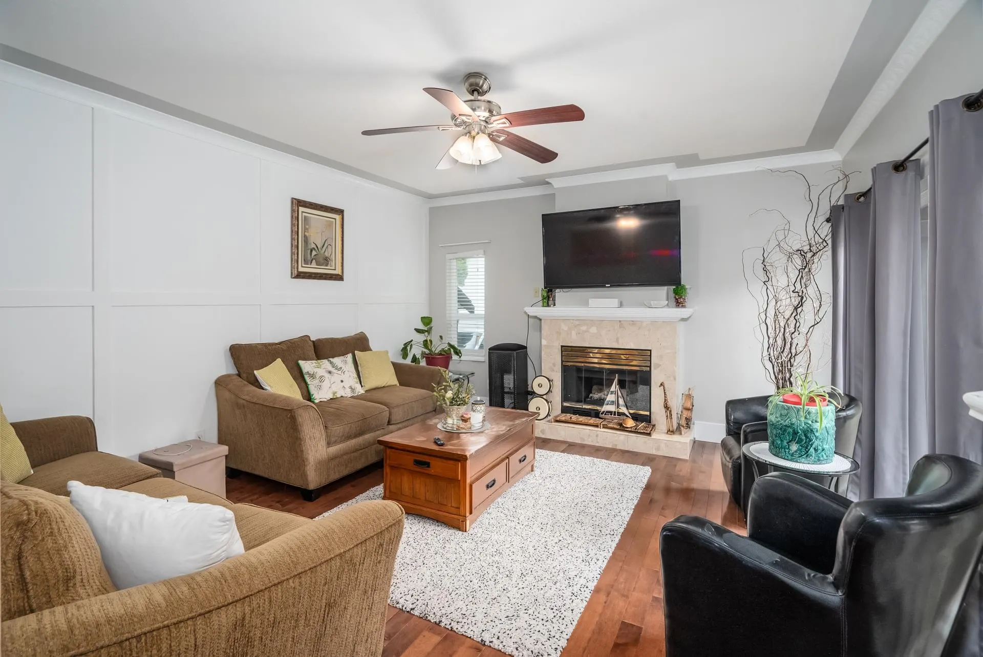 2237 Mountain Drive