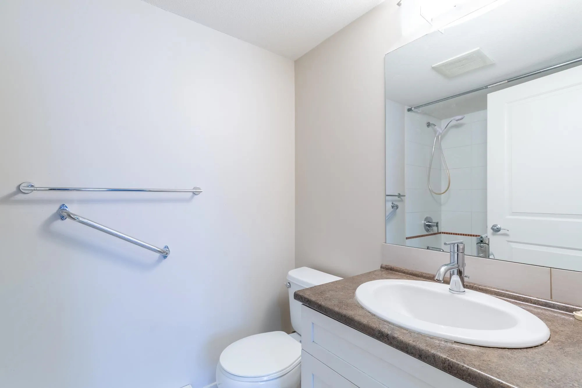46150 Bole Avenue #105