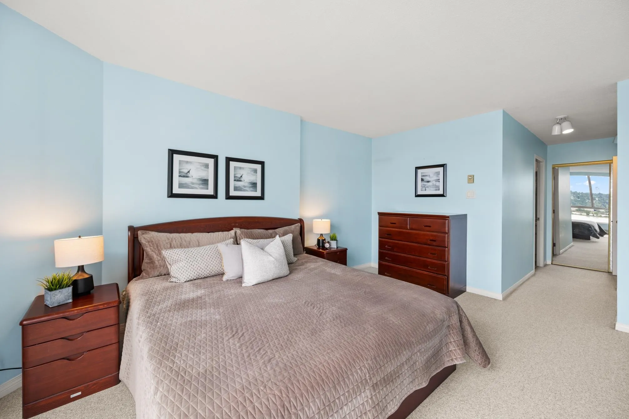 1235 Quayside Drive #1505