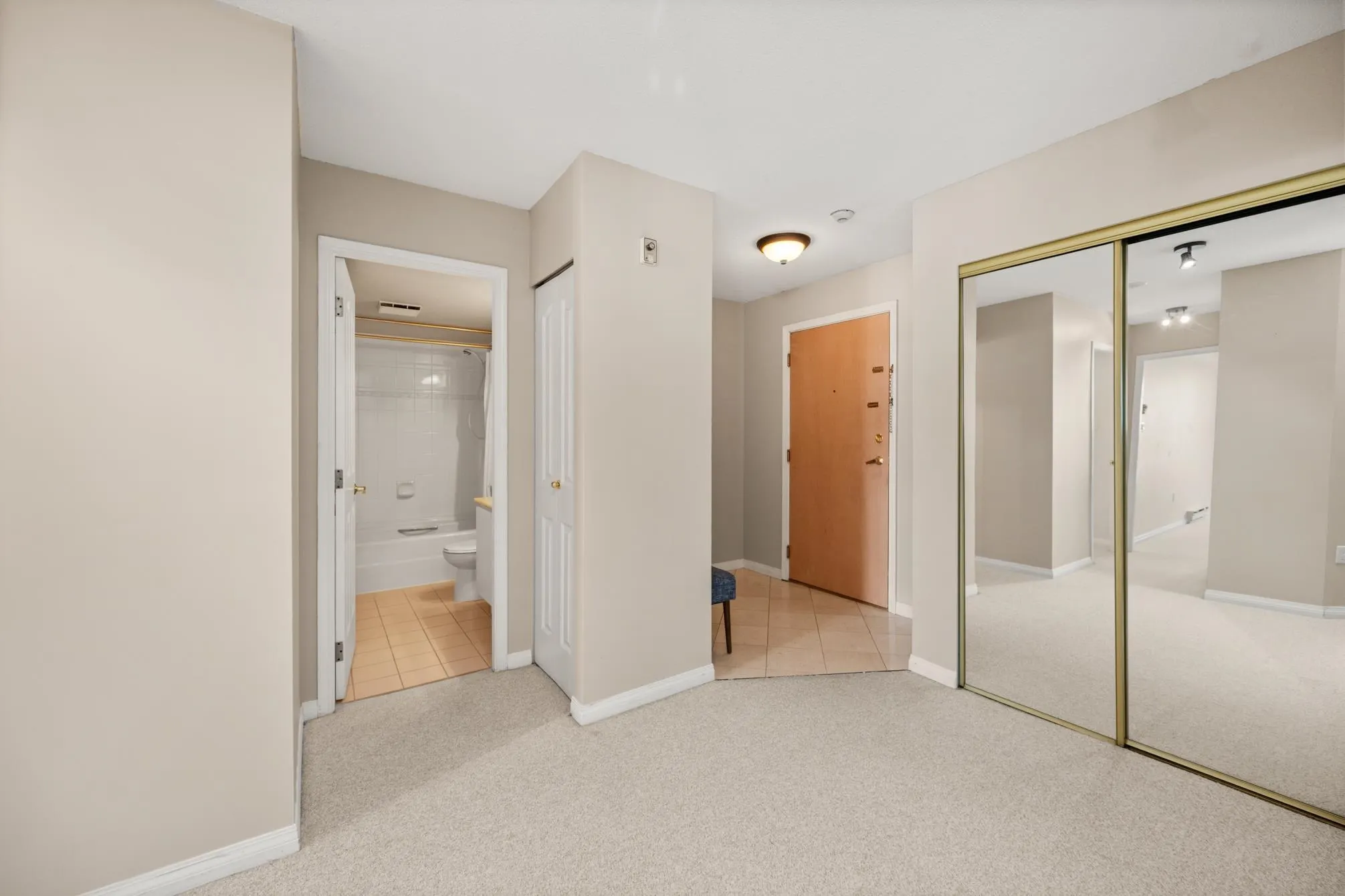 1235 Quayside Drive #1505