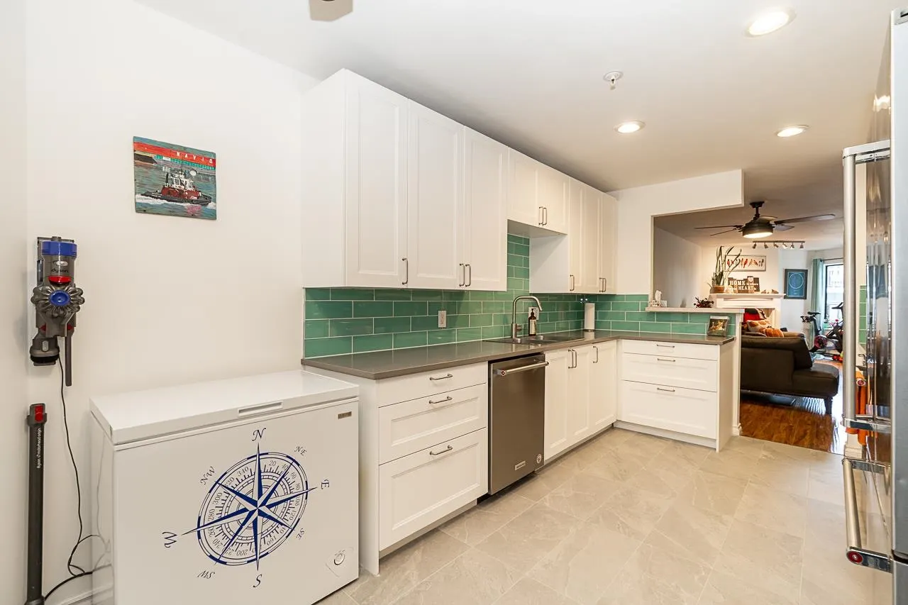 1440 George Street #201