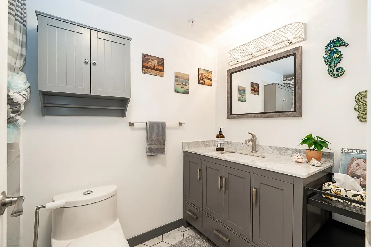 1440 George Street #201
