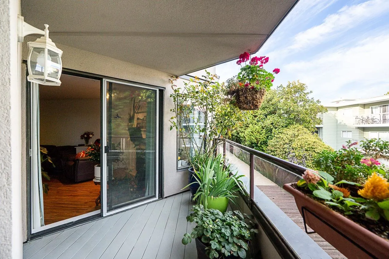 1440 George Street #201