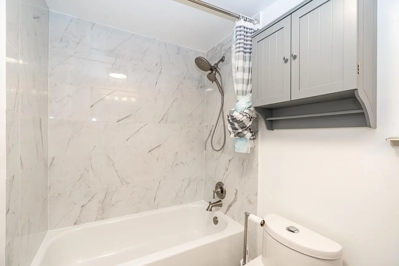 1440 George Street #201