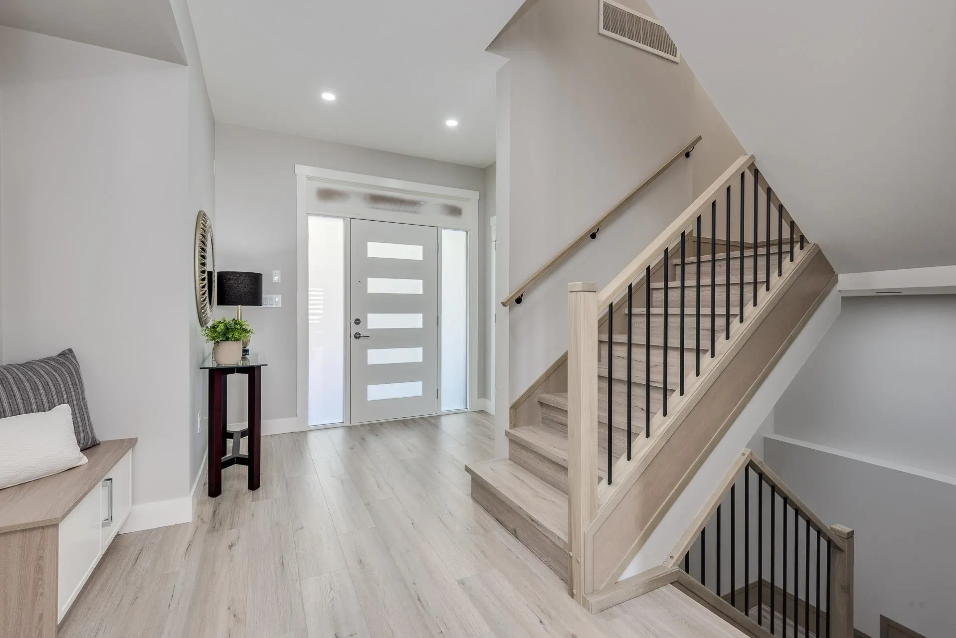 3550 Monson Crescent
