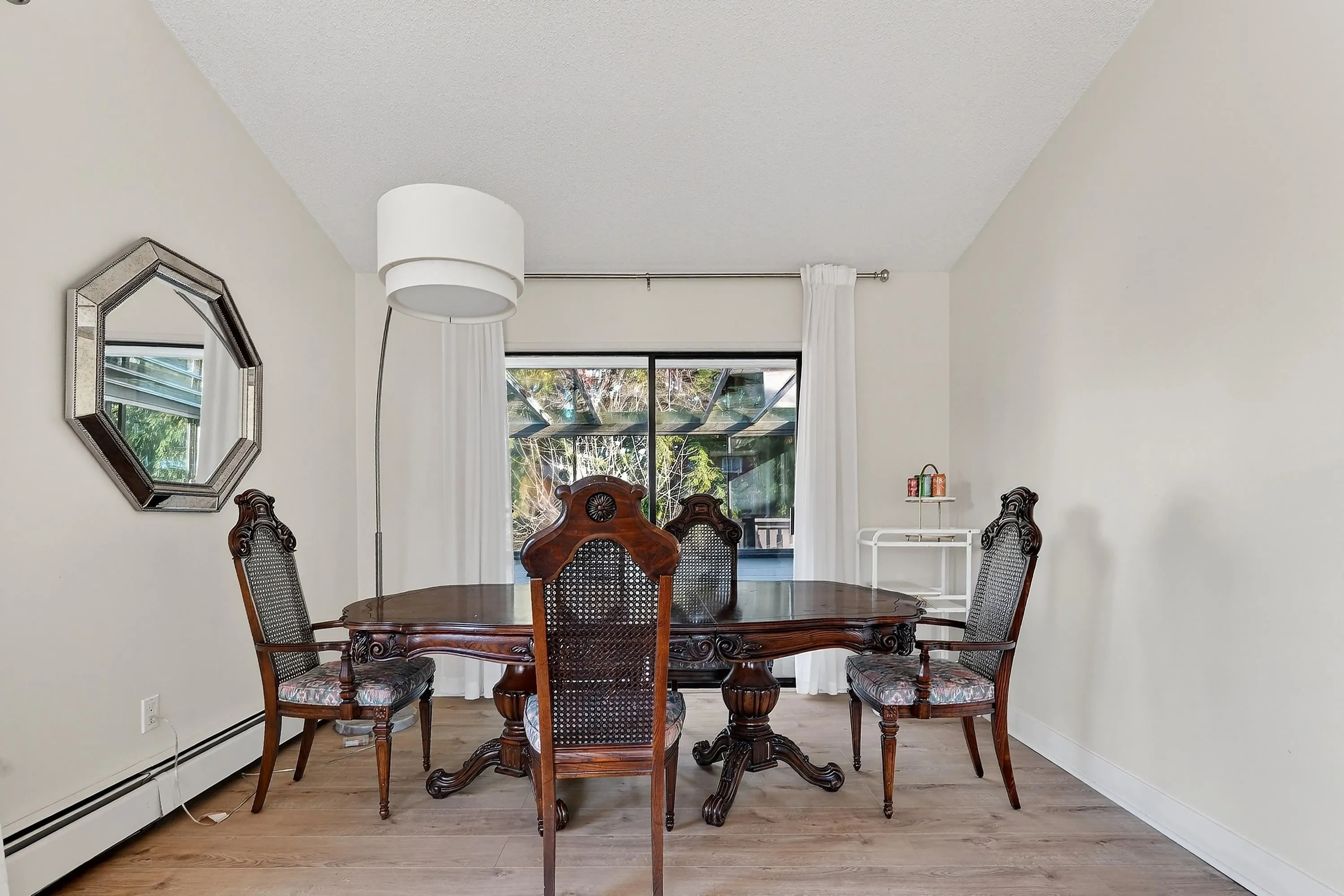 1838 Harbour Drive