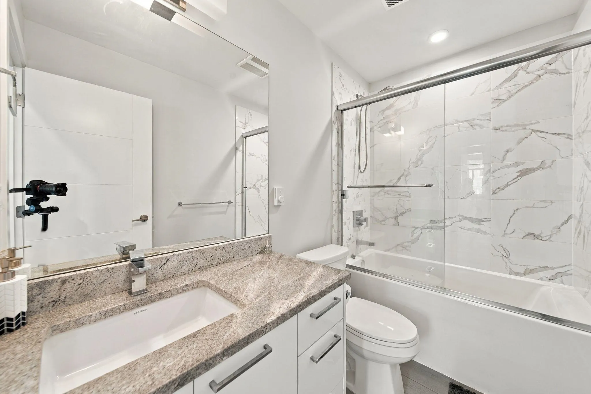 20696 Eastleigh Crescent #517