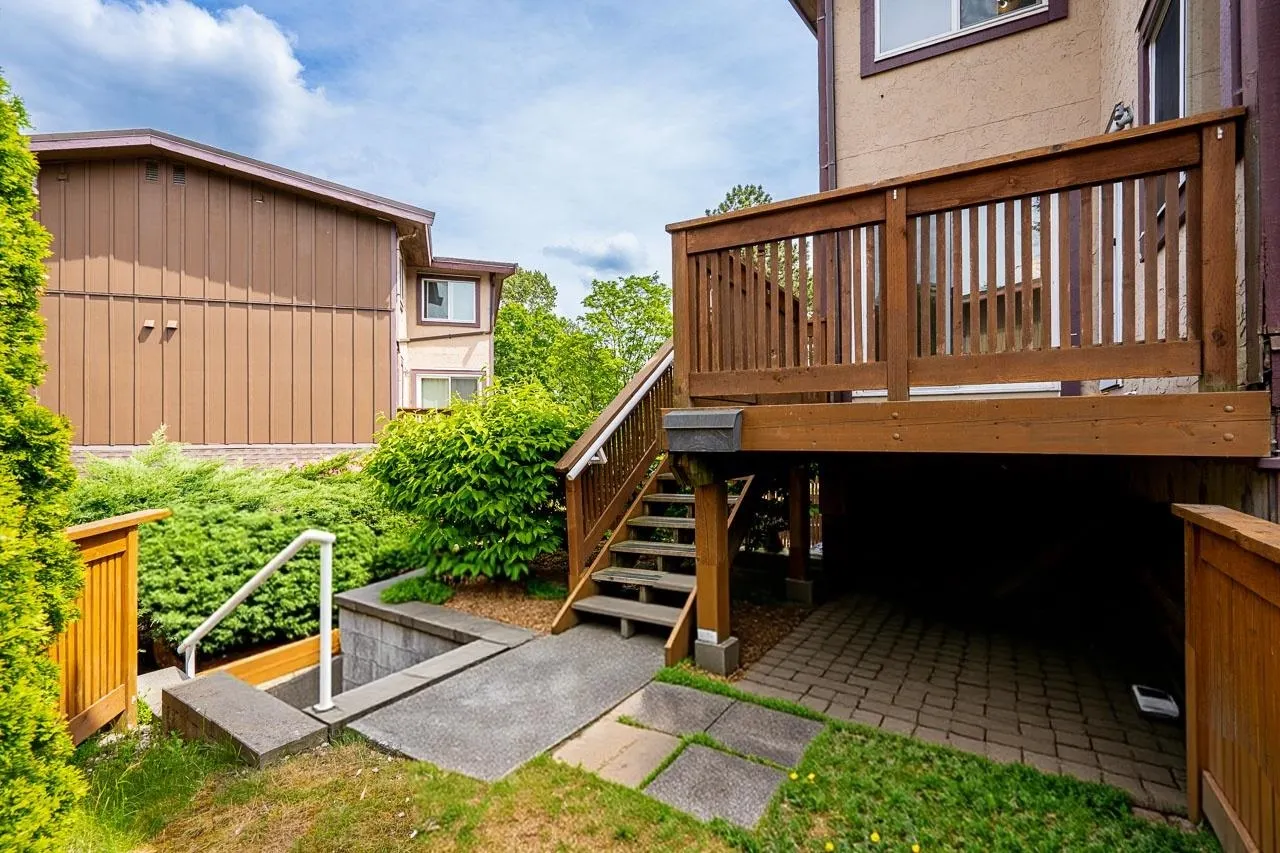 310 Highland Way #5