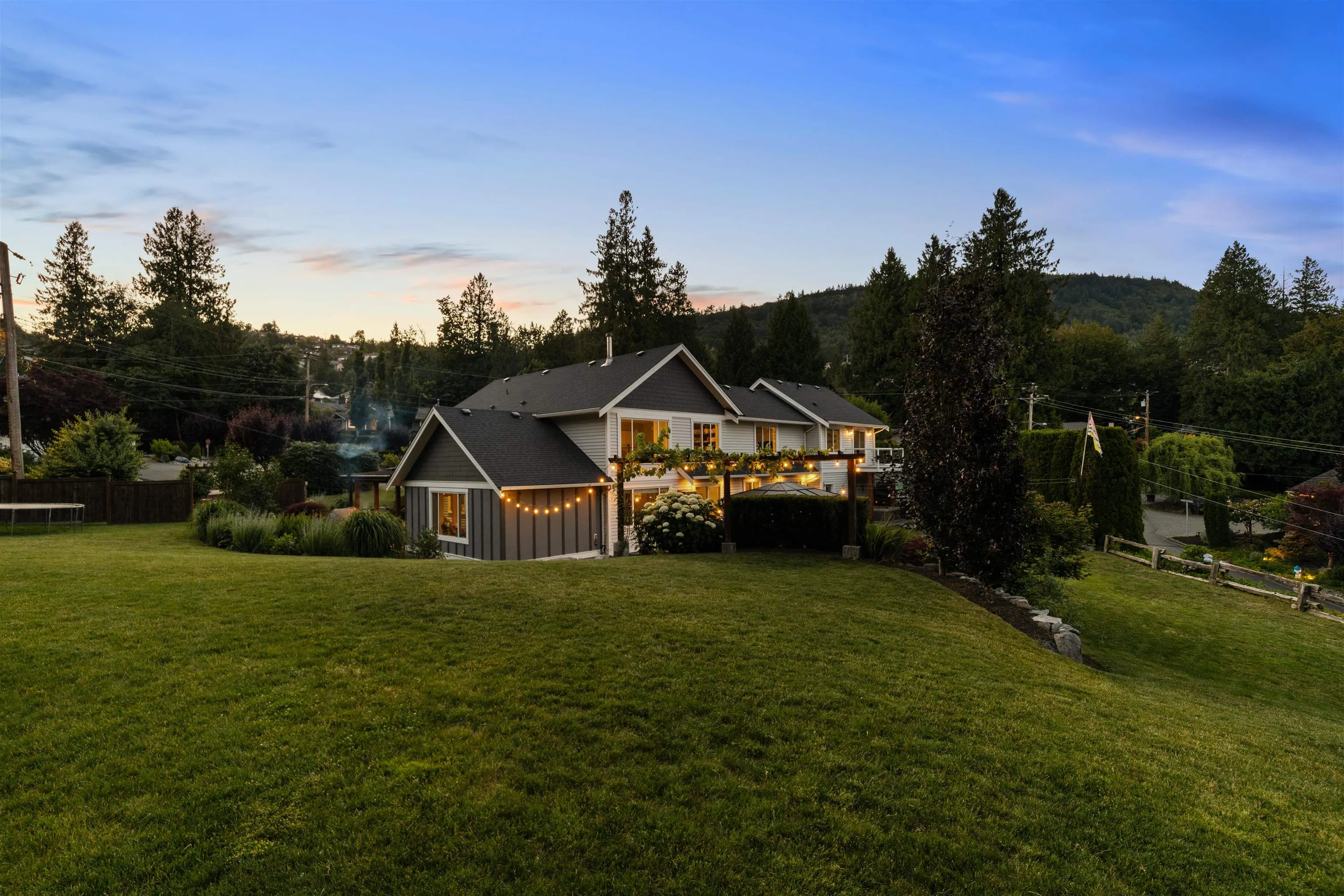 36148 Dawn Crescent