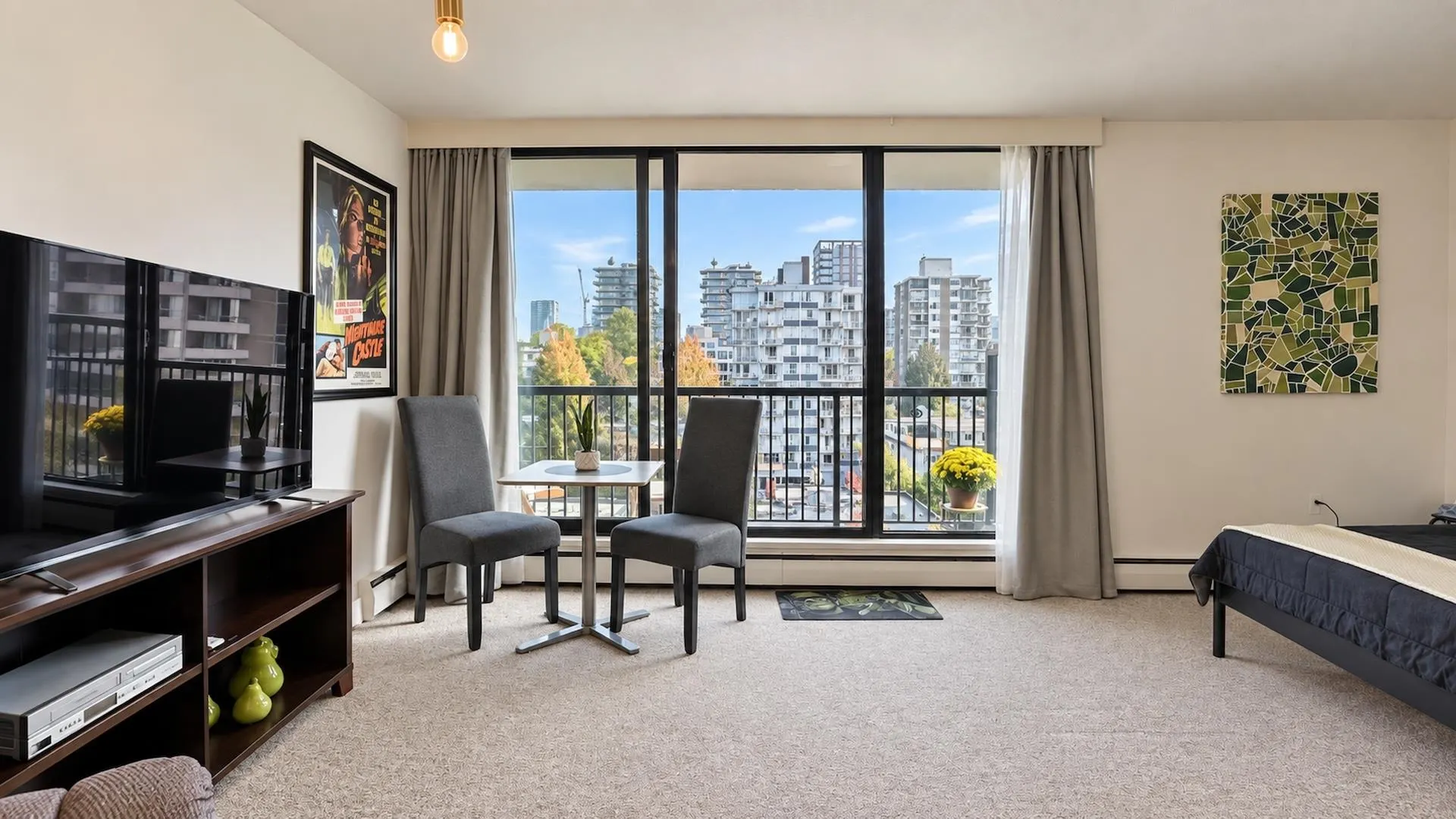 1330 Harwood Street #1103