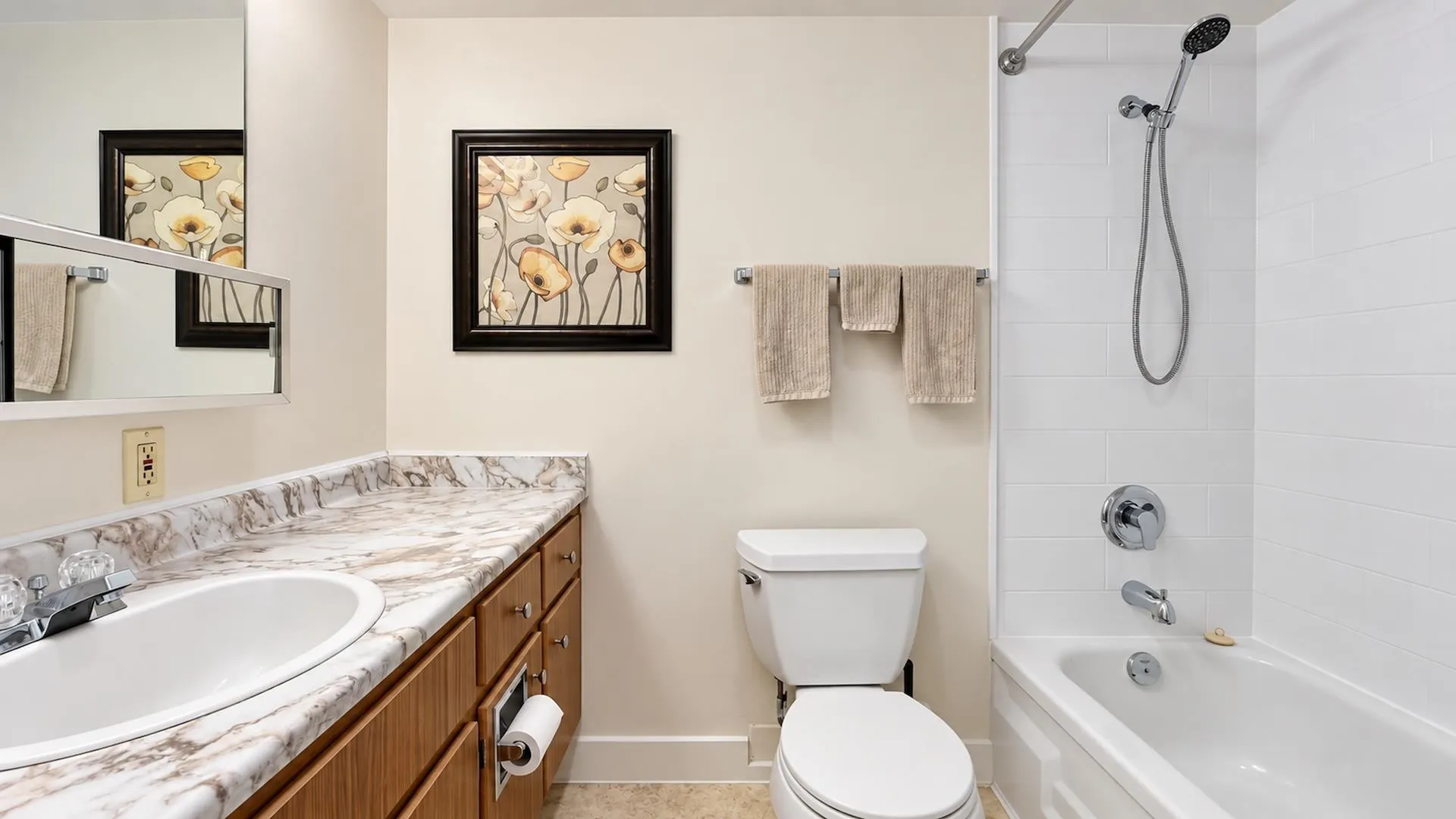 1330 Harwood Street #1103
