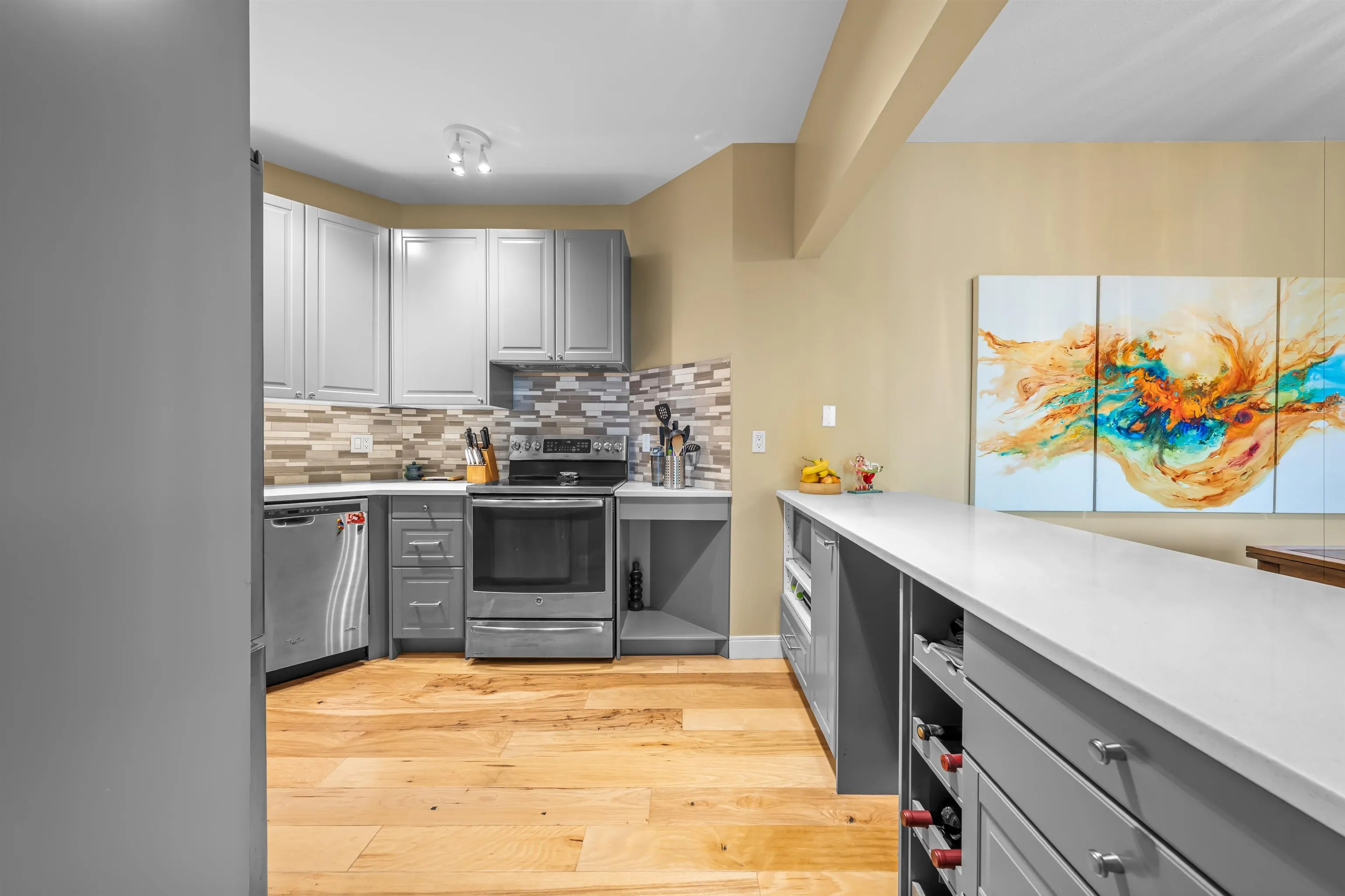 1150 Quayside Drive #204