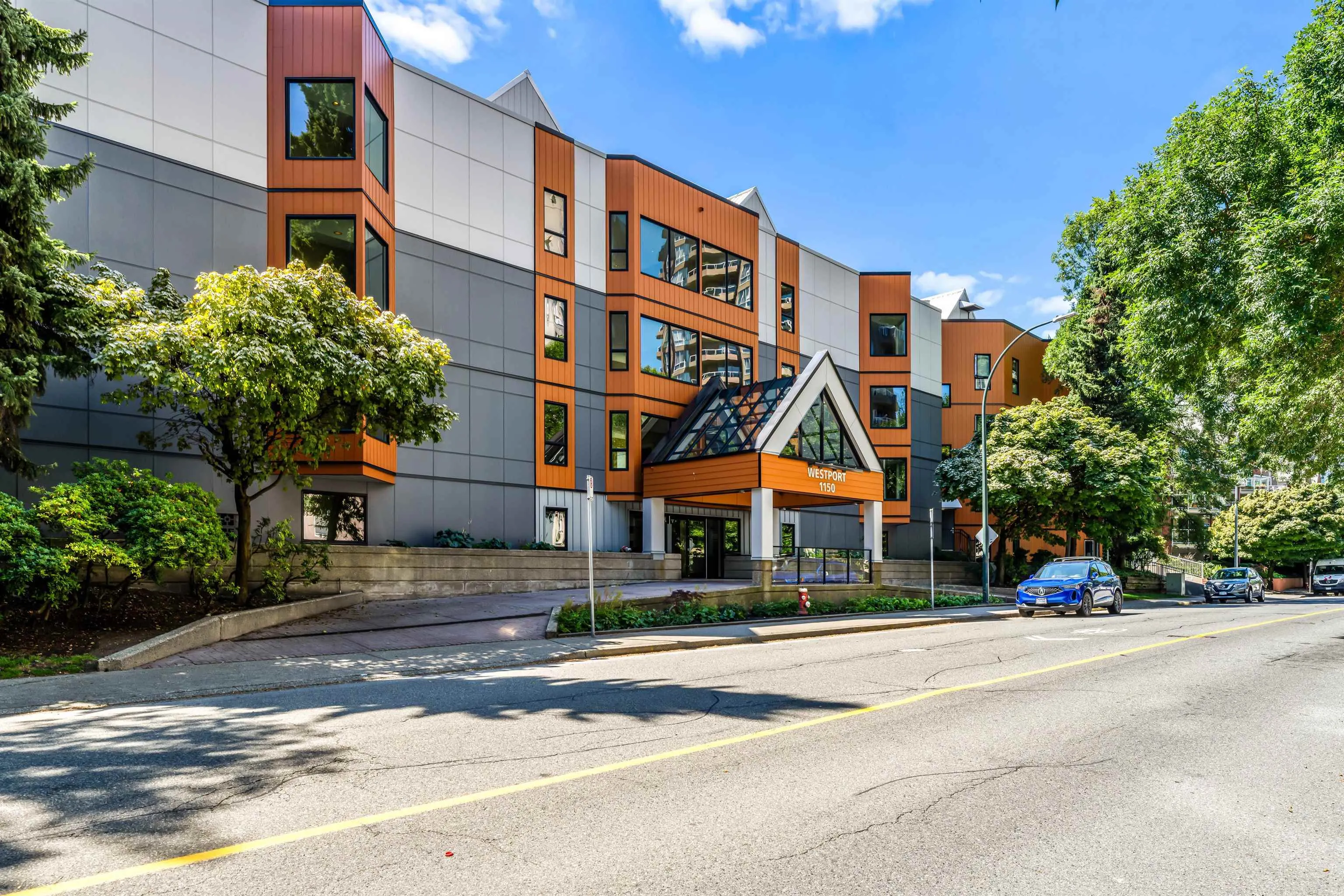 1150 Quayside Drive #204