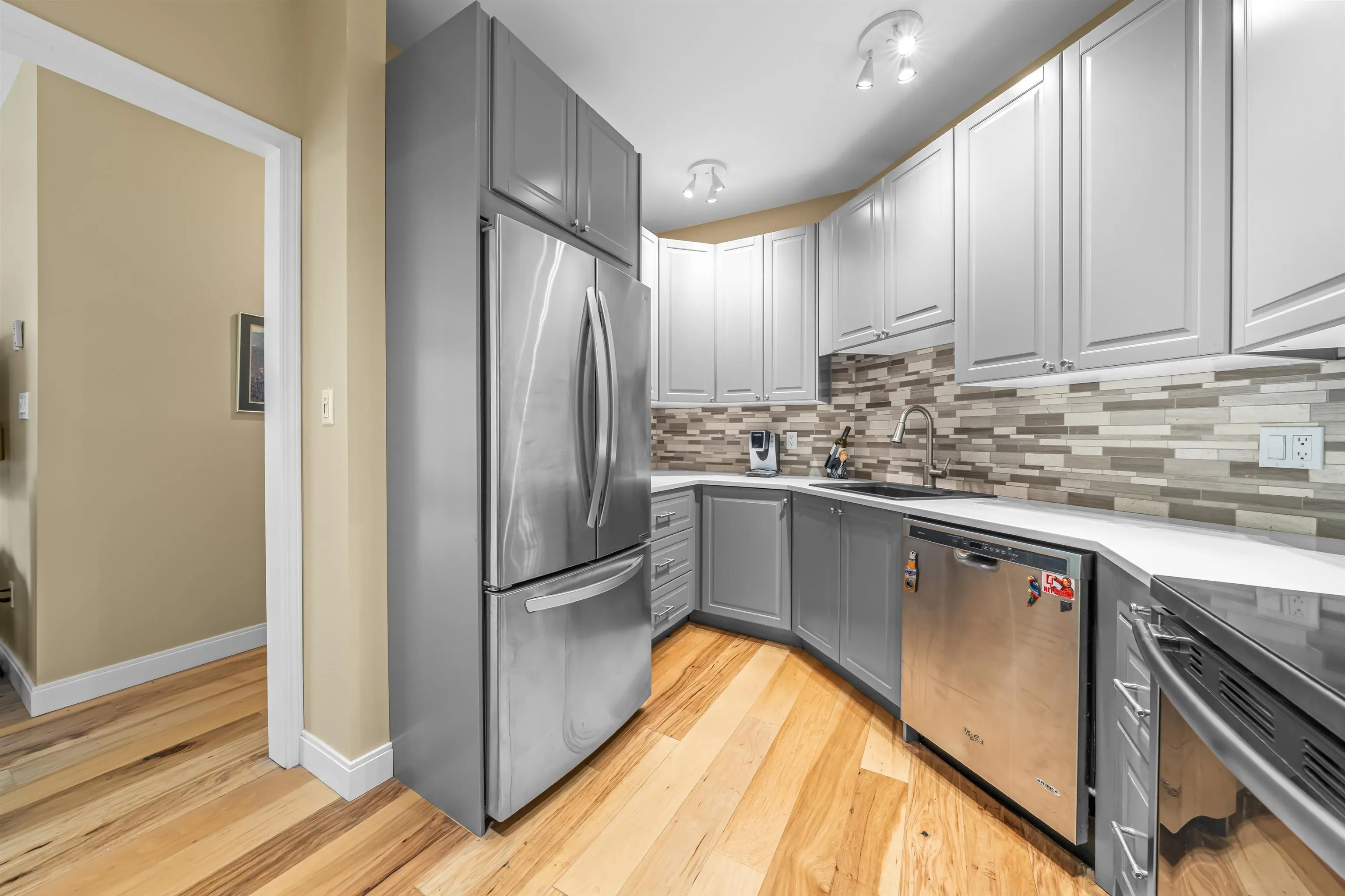 1150 Quayside Drive #204