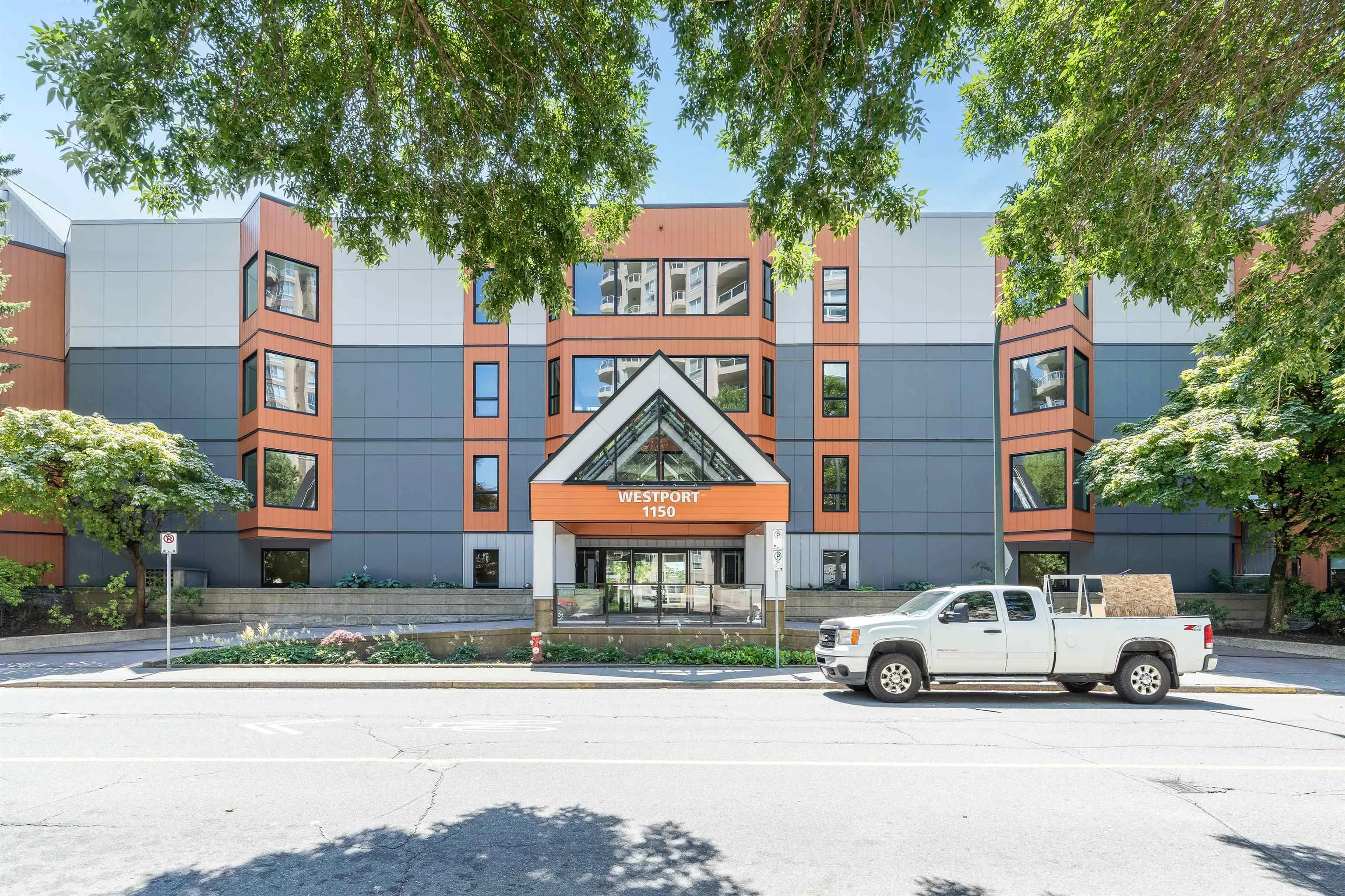1150 Quayside Drive #204