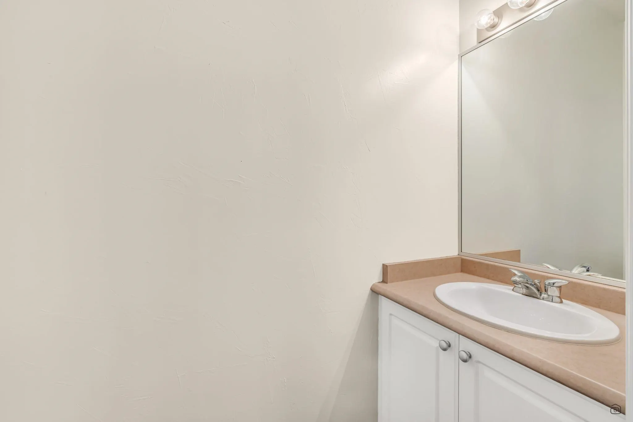 16760 61 Avenue #25