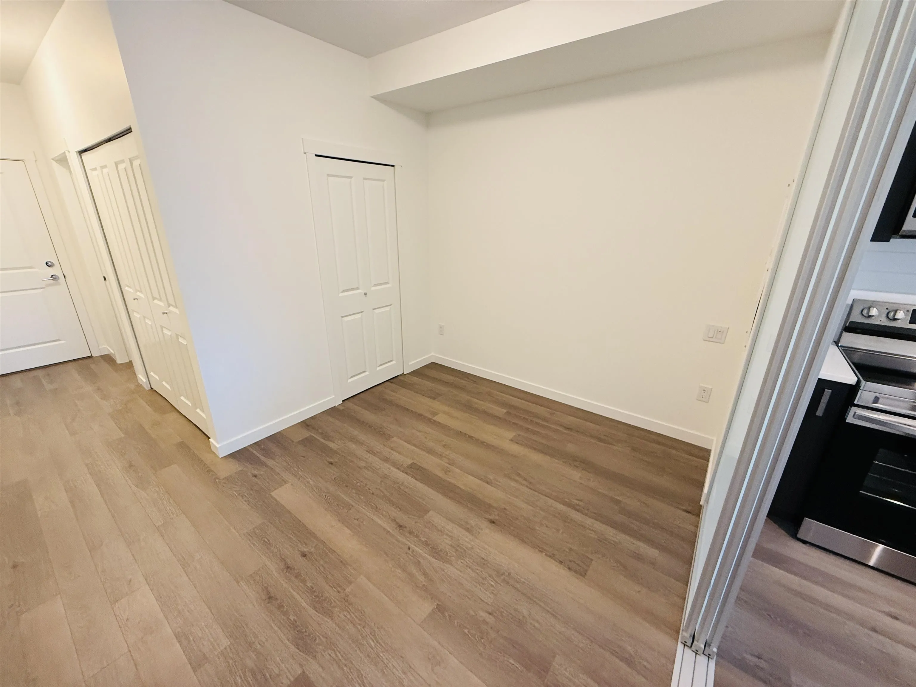 8509 158 Street #2nd floor