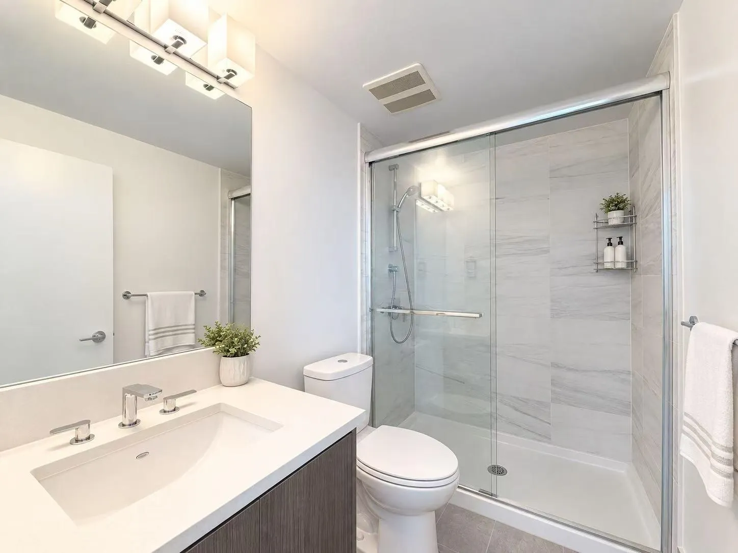 4900 Lennox Lane #2506