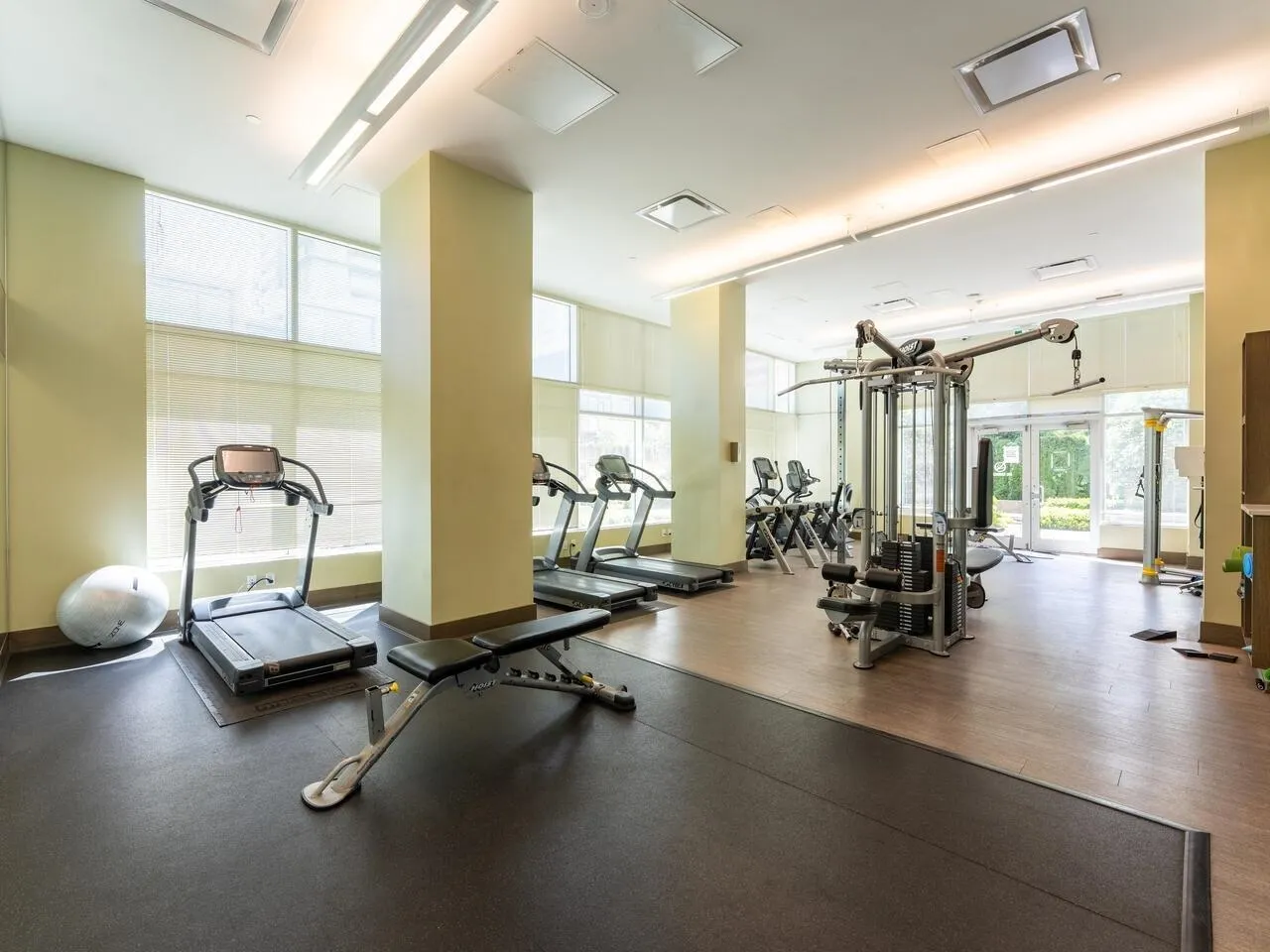 4900 Lennox Lane #2506