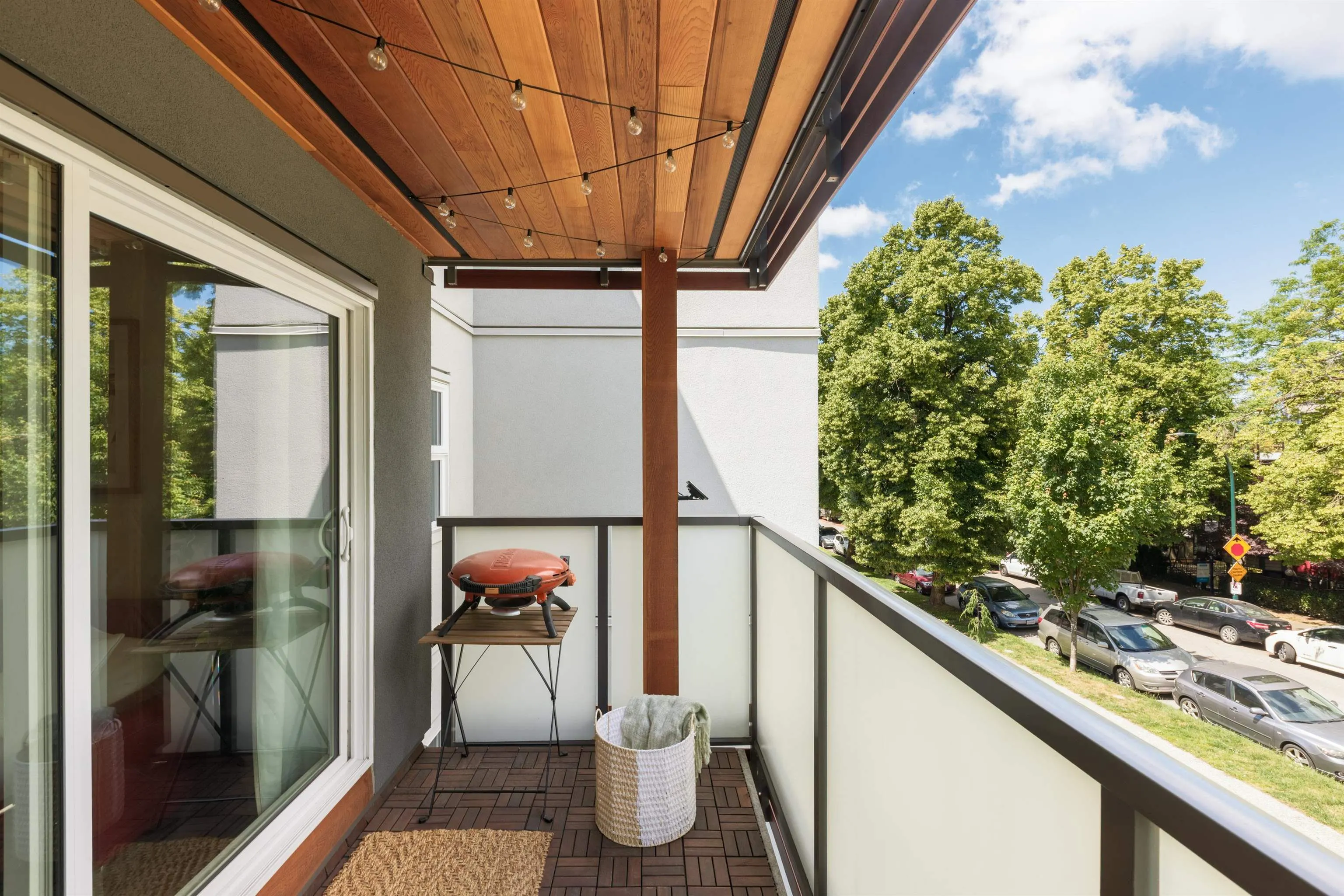 570 E 8th Avenue #306