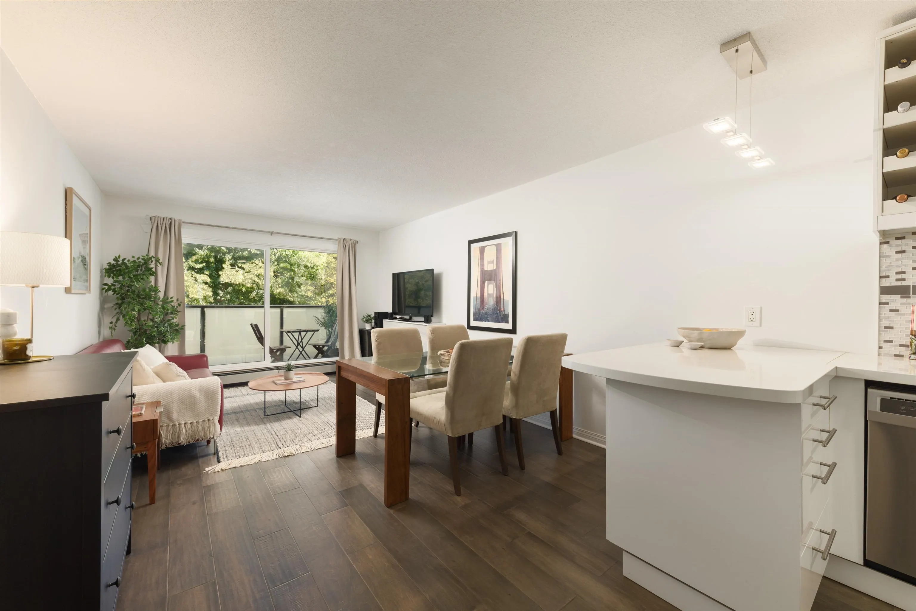 570 E 8th Avenue #306