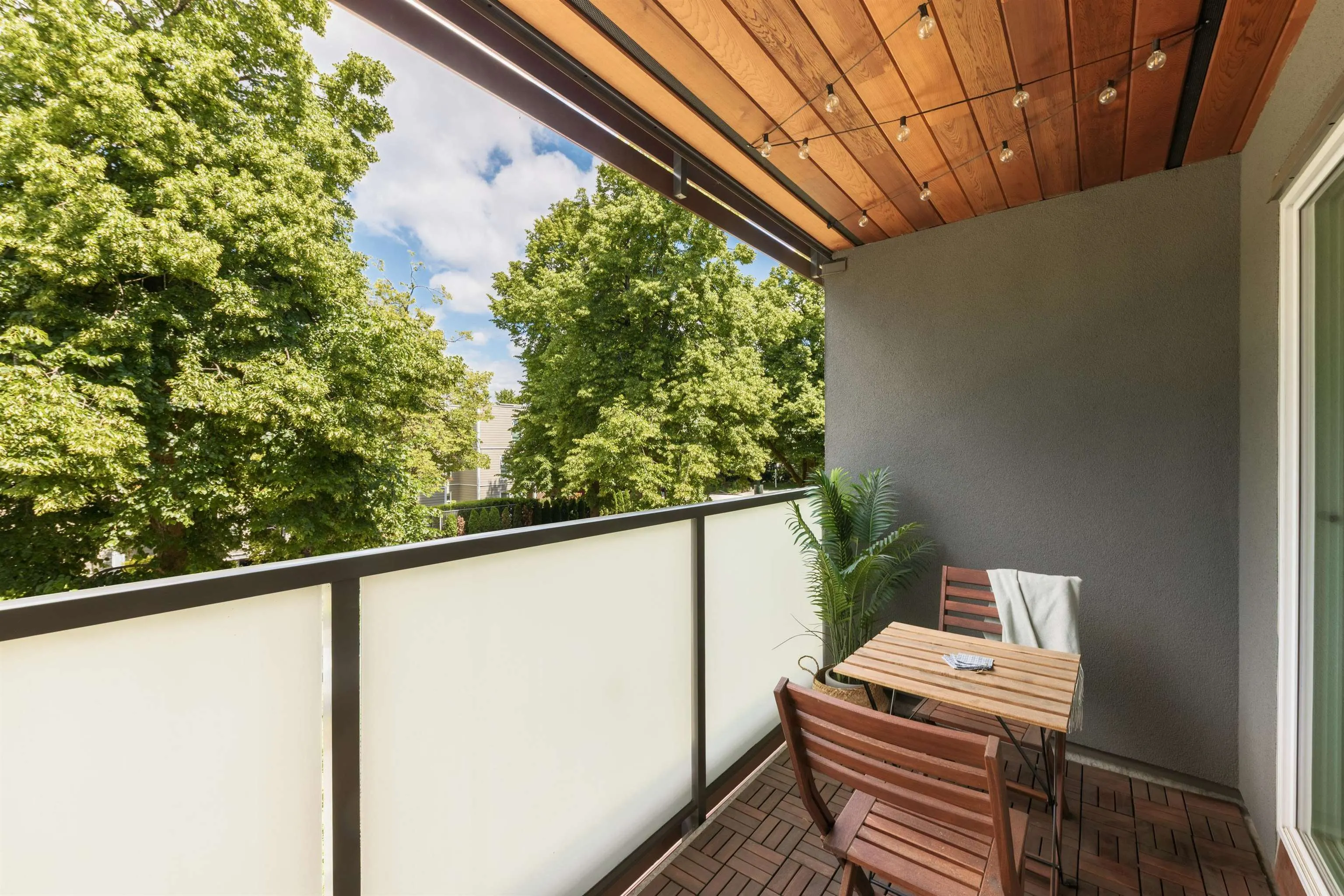570 E 8th Avenue #306