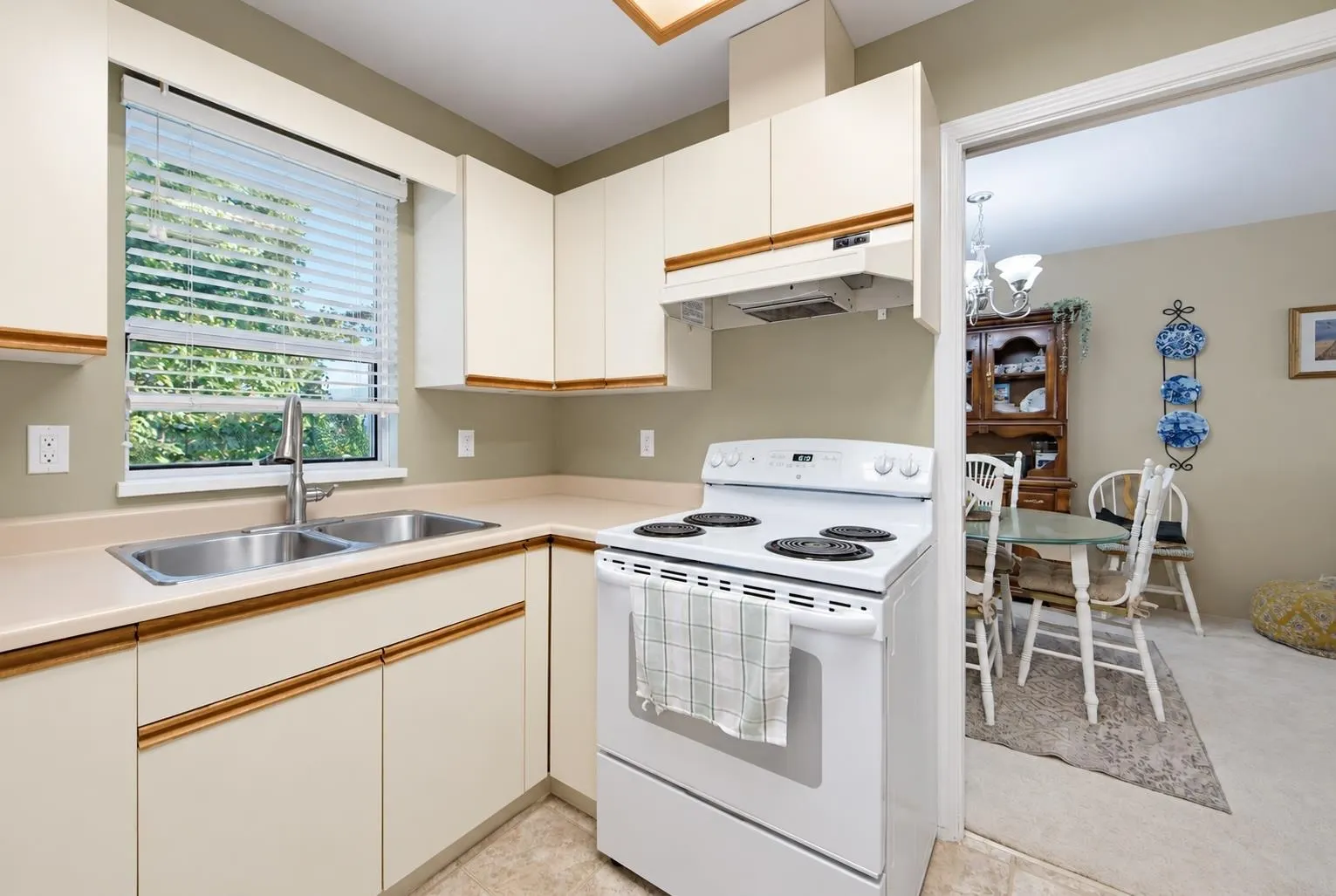 36042 Southridge Place