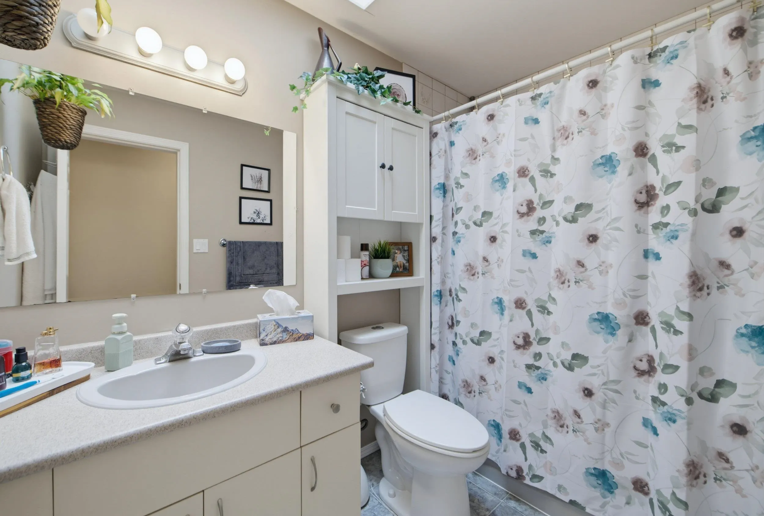 36042 Southridge Place