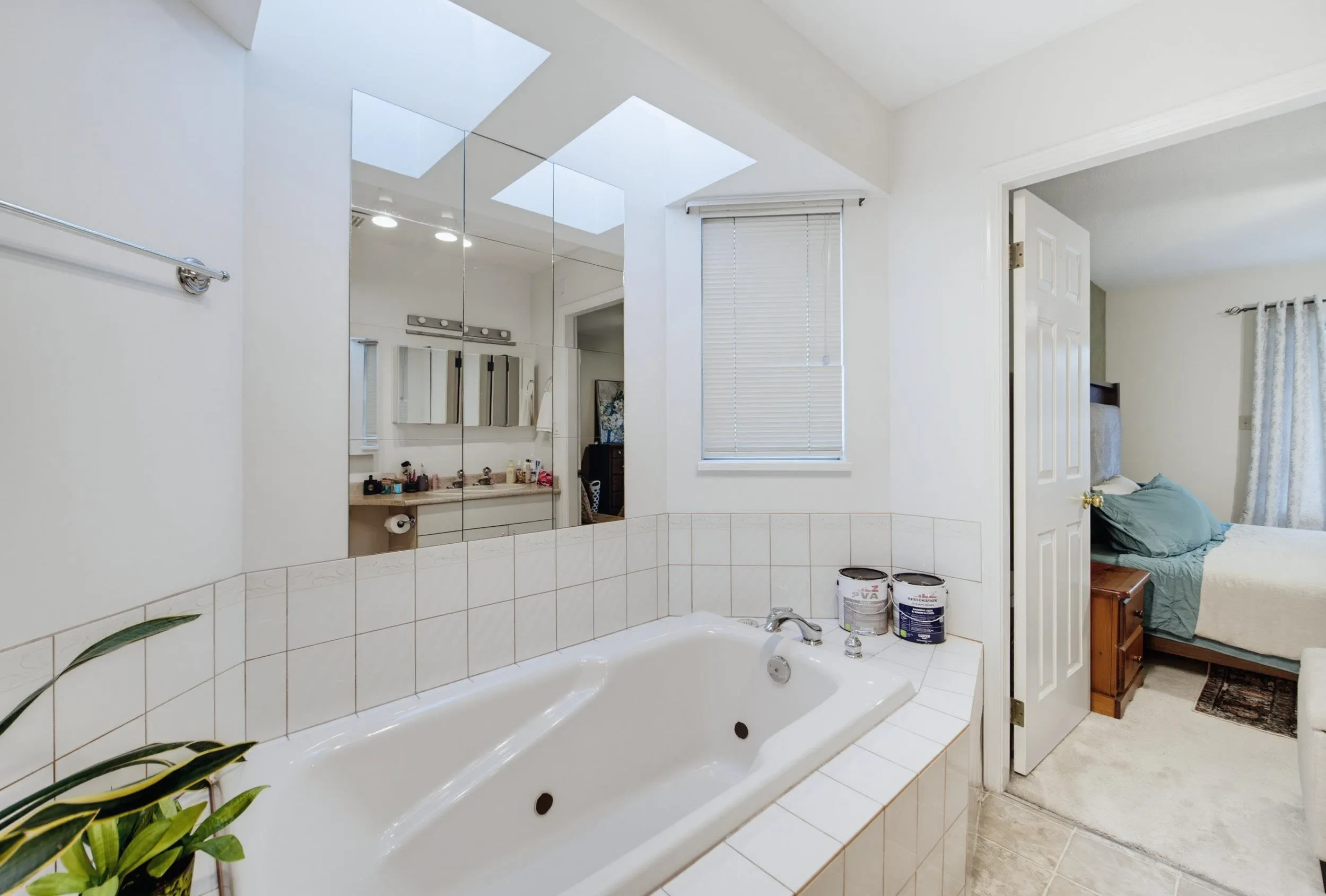 36042 Southridge Place