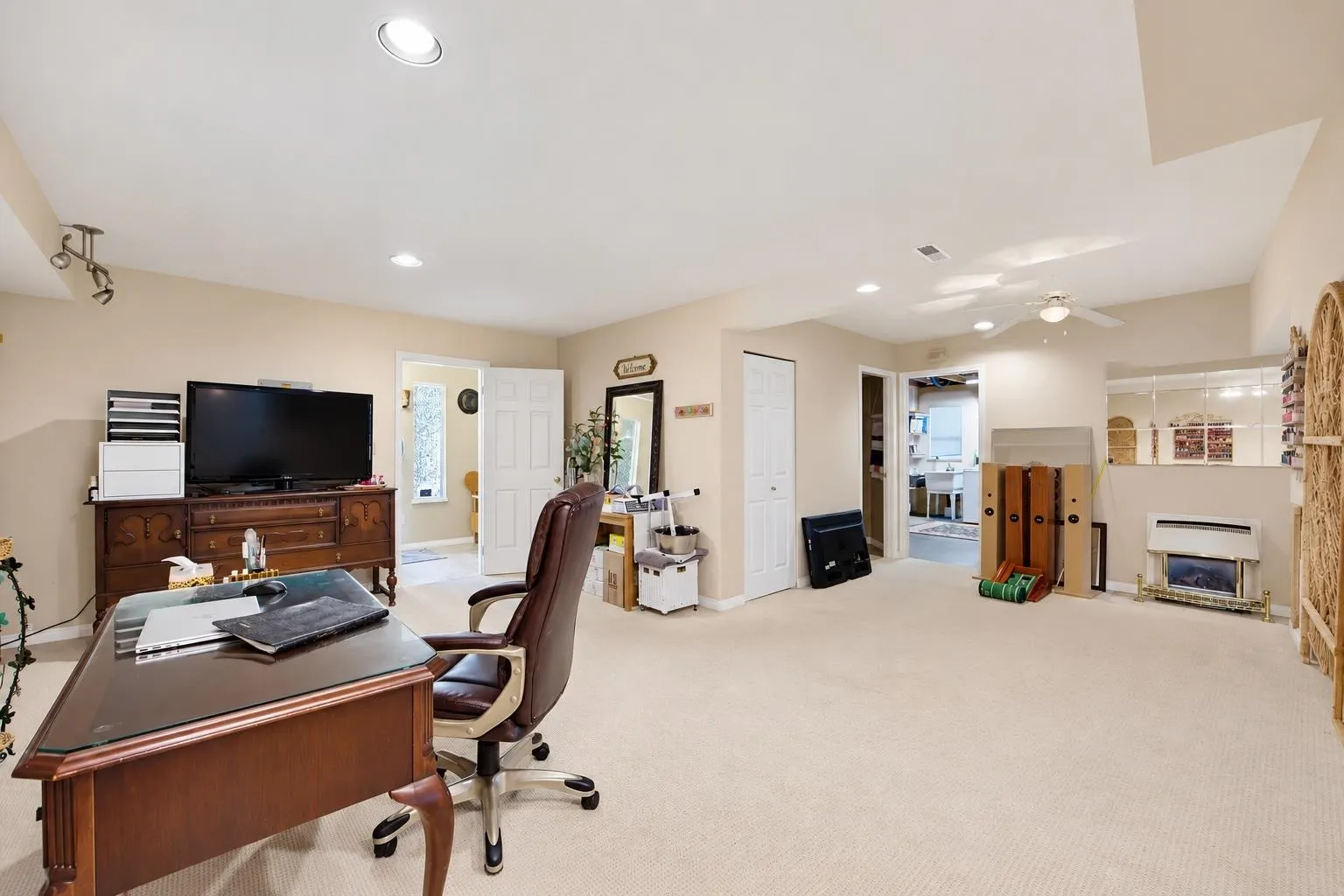 36042 Southridge Place