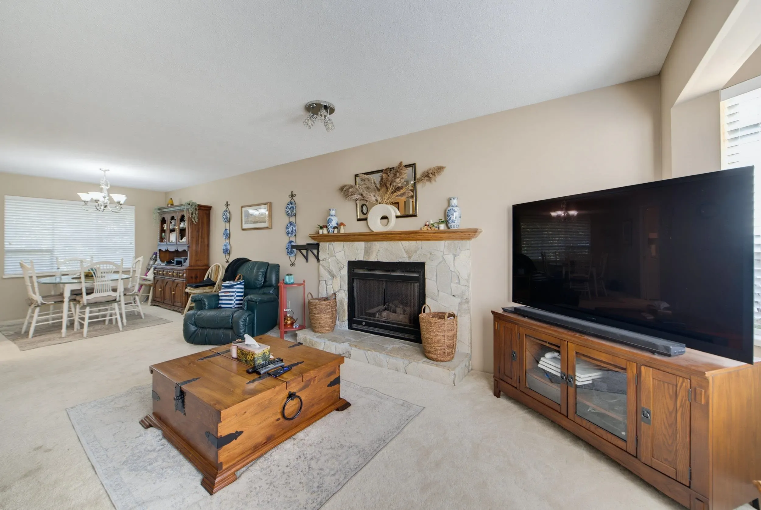 36042 Southridge Place