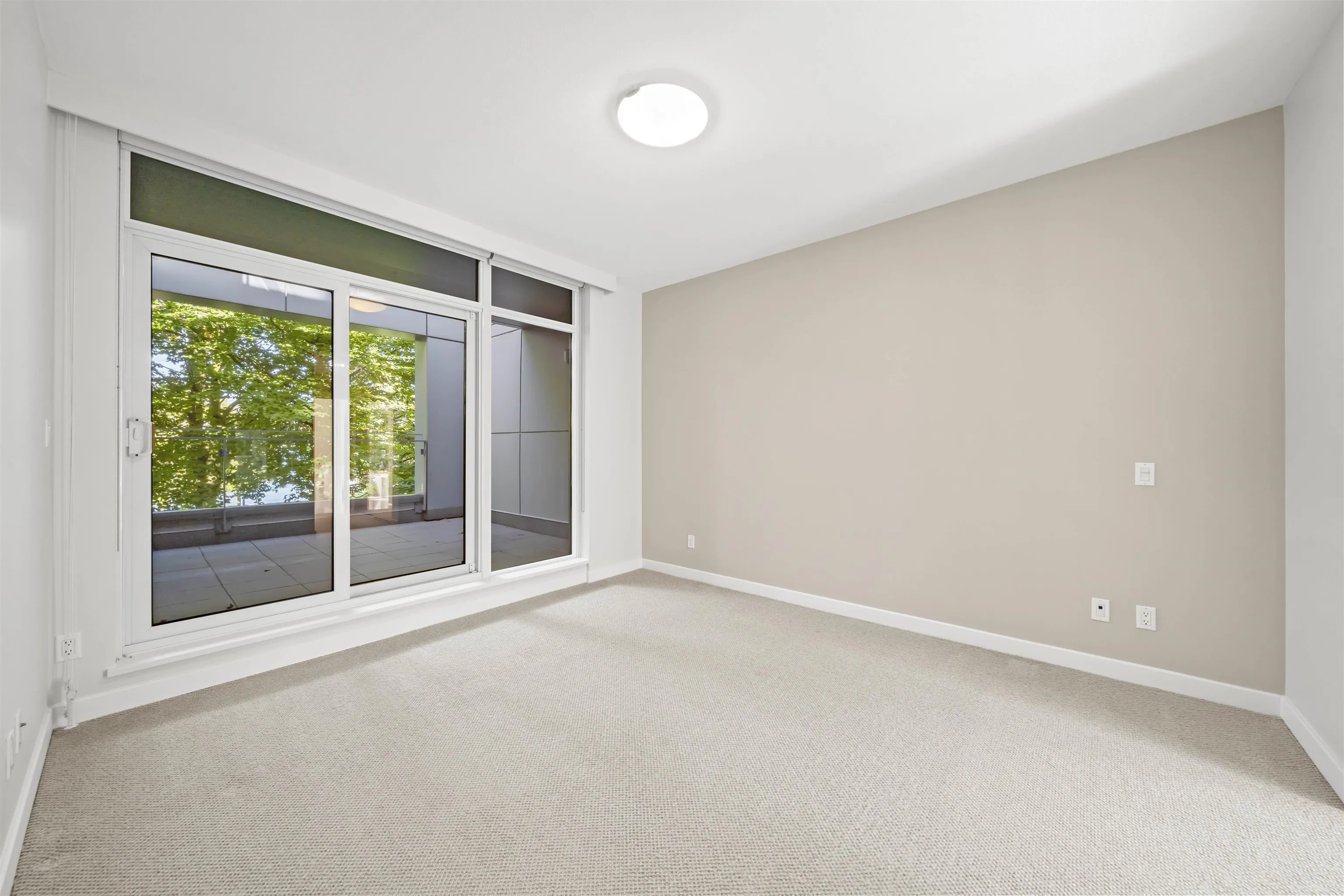 1281 W Cordova Street #TH19