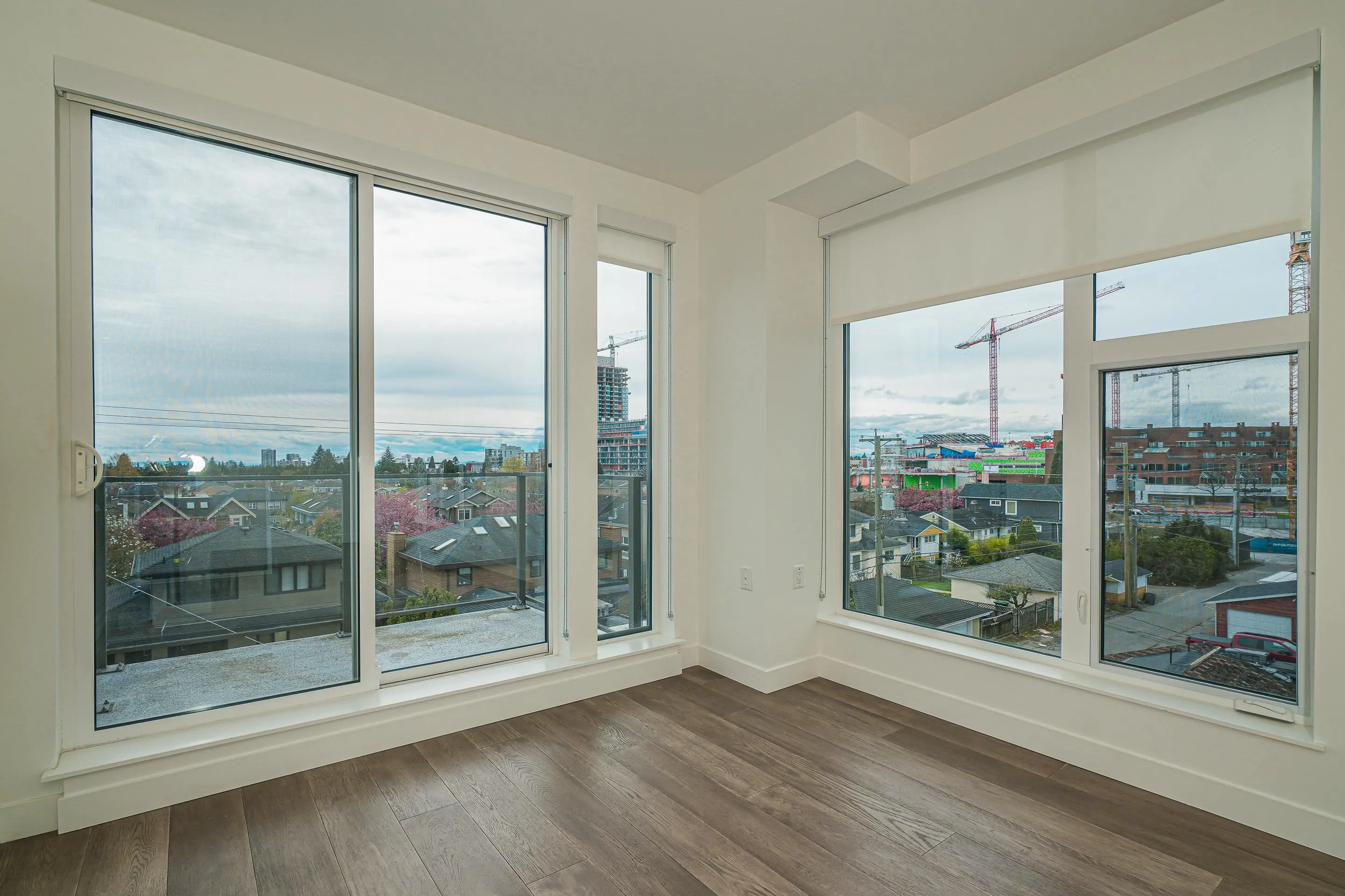5733 Alberta Street #411
