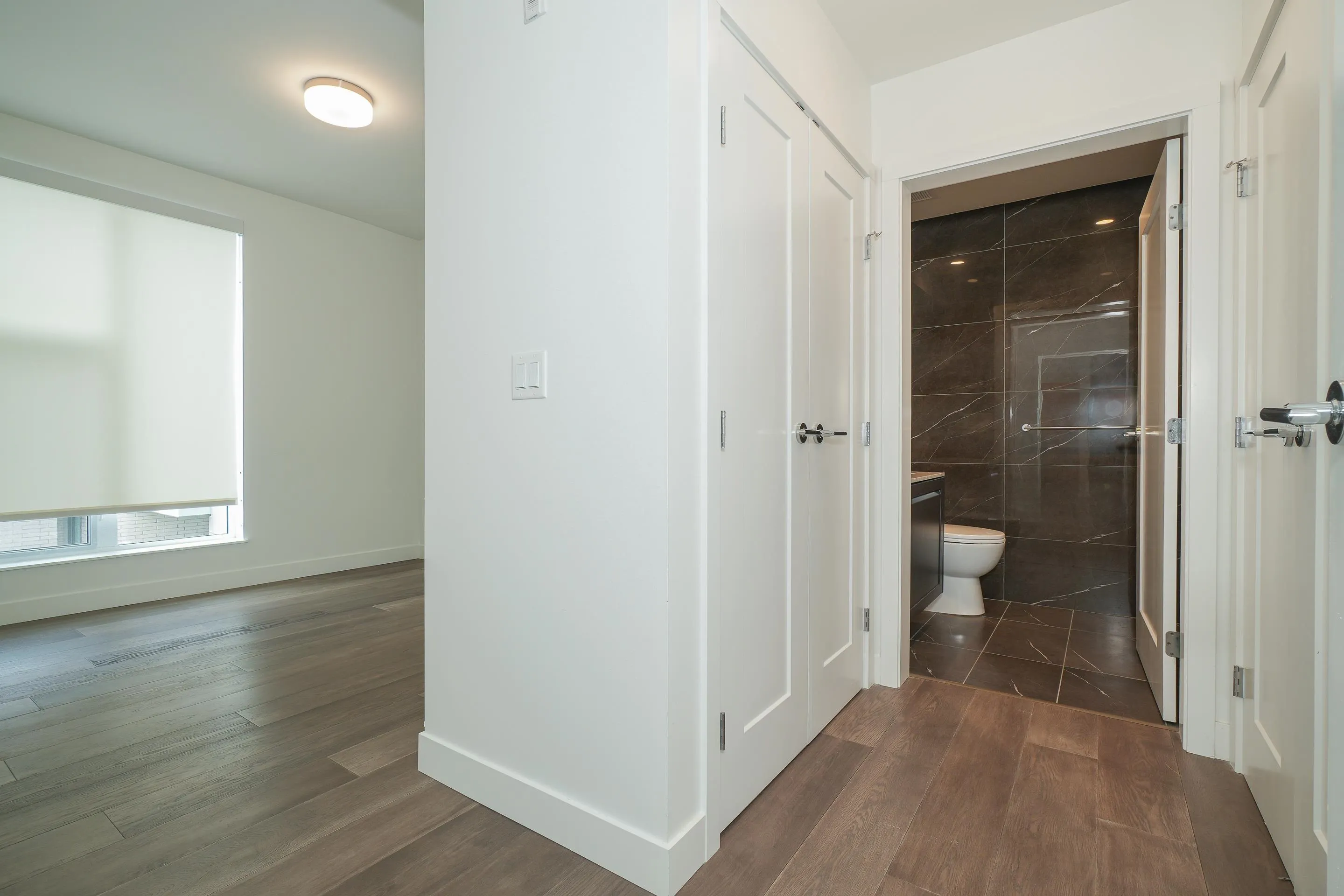 5733 Alberta Street #411
