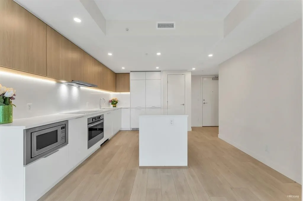 13318 104 Avenue #1902