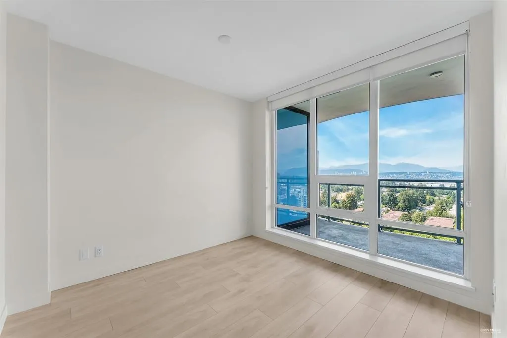 13318 104 Avenue #1902