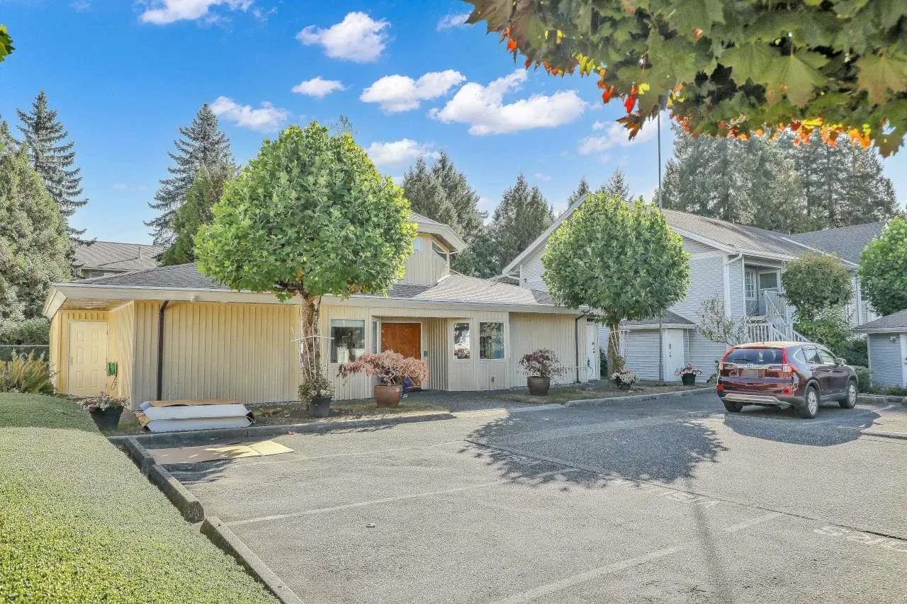 9109 154 Street #202