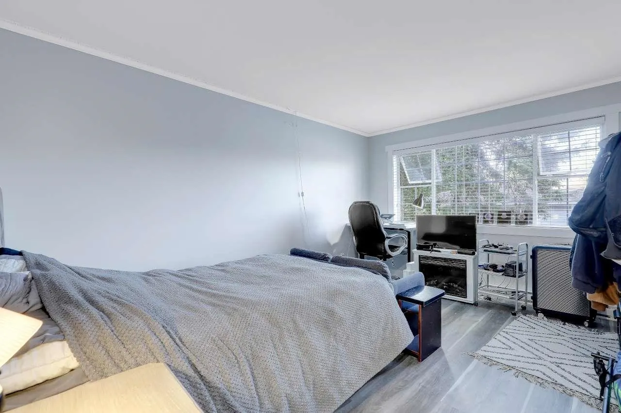 9109 154 Street #202