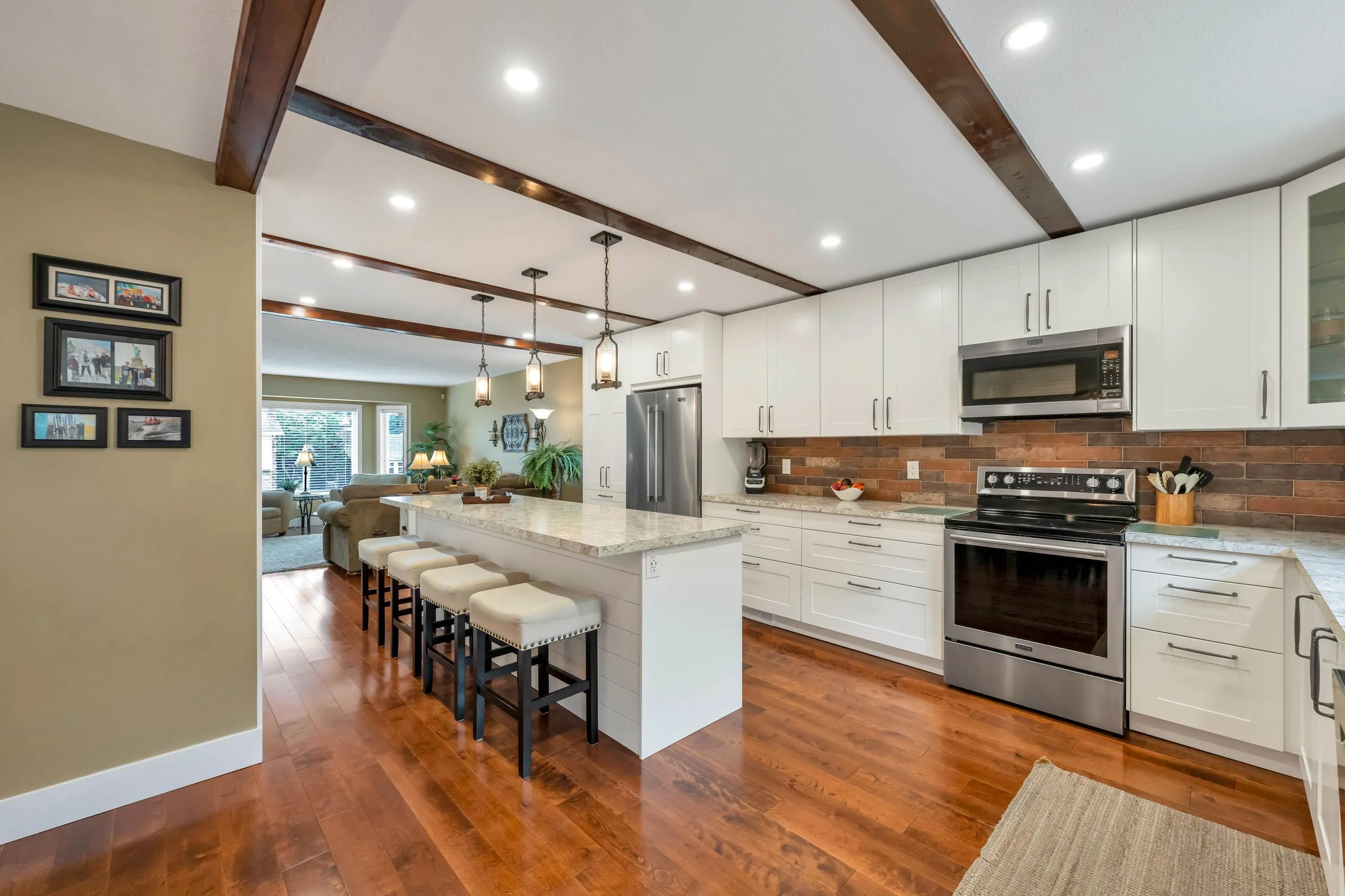 2924 Glenshiel Drive