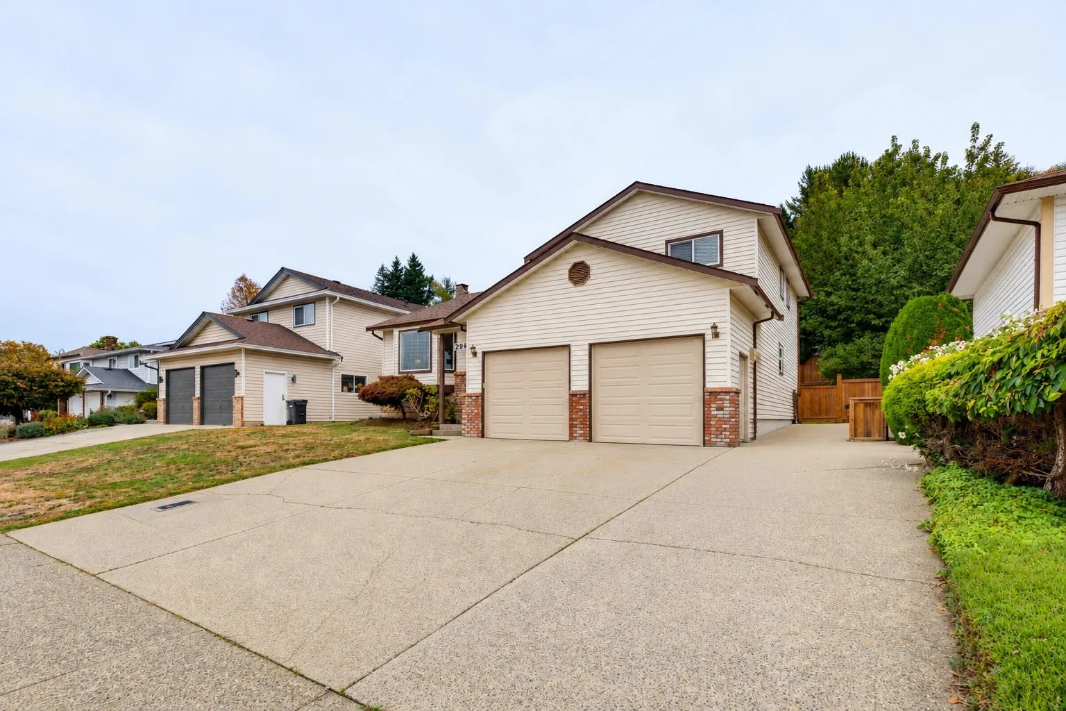 2924 Glenshiel Drive