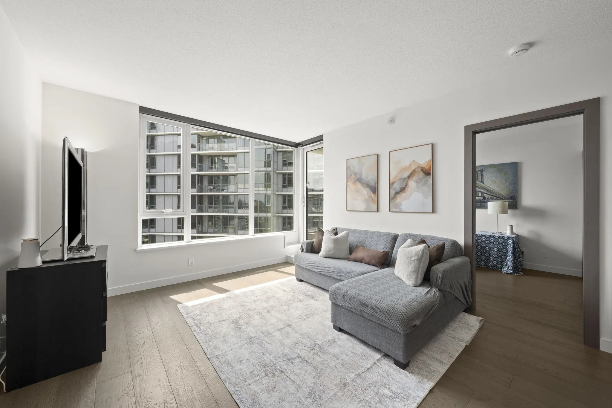 38 Smithe Street #1251