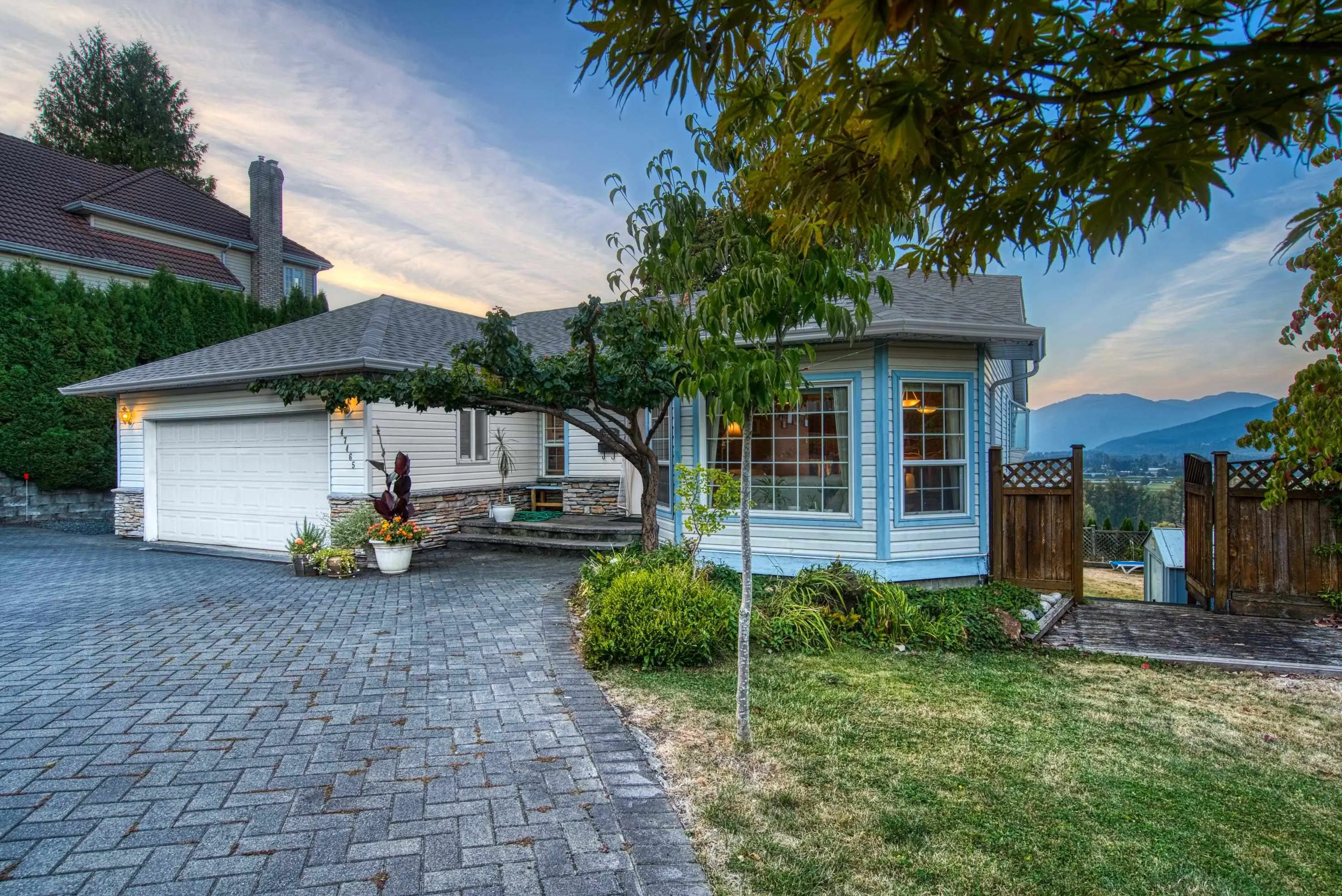 47465 Swallow Crescent