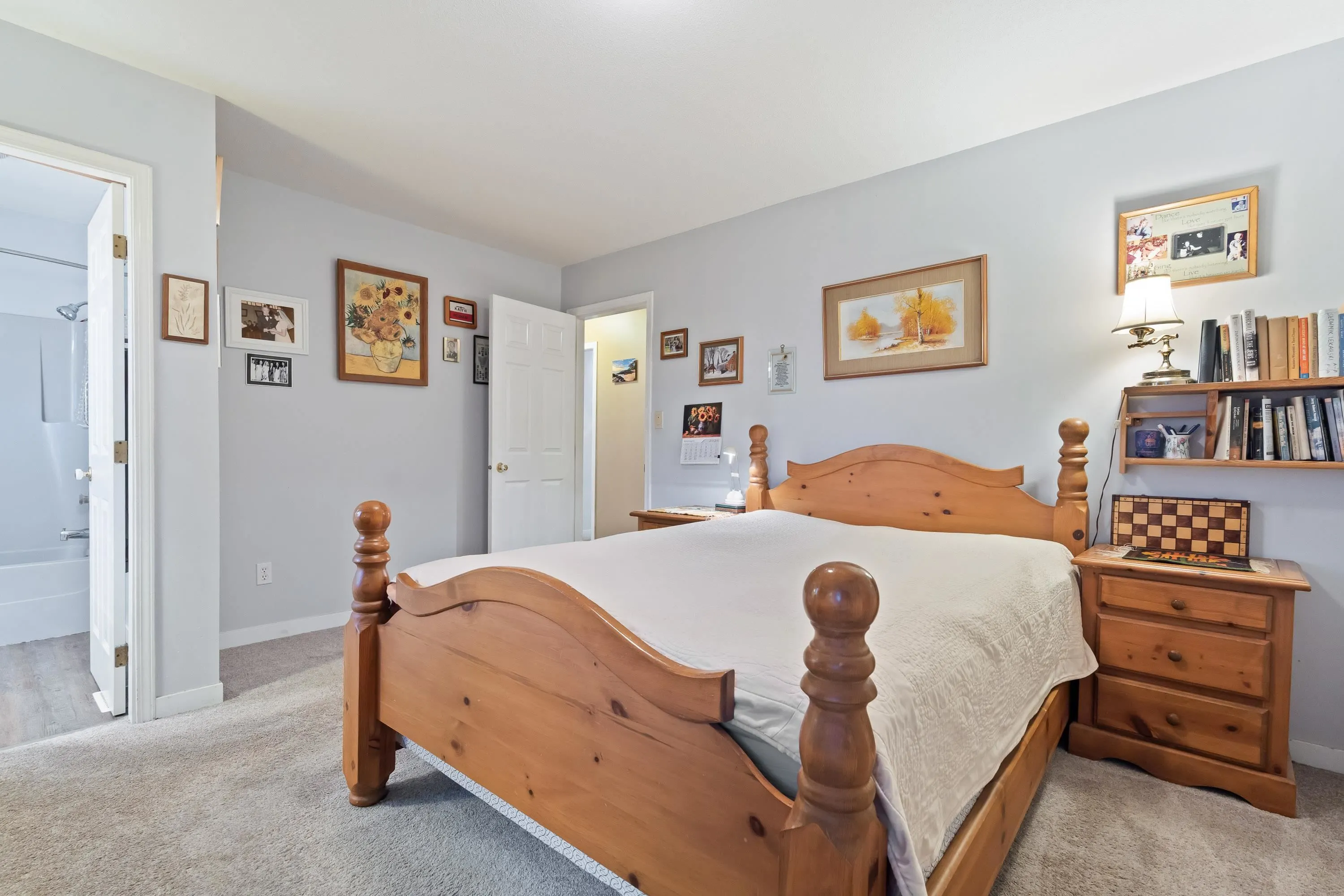 47465 Swallow Crescent
