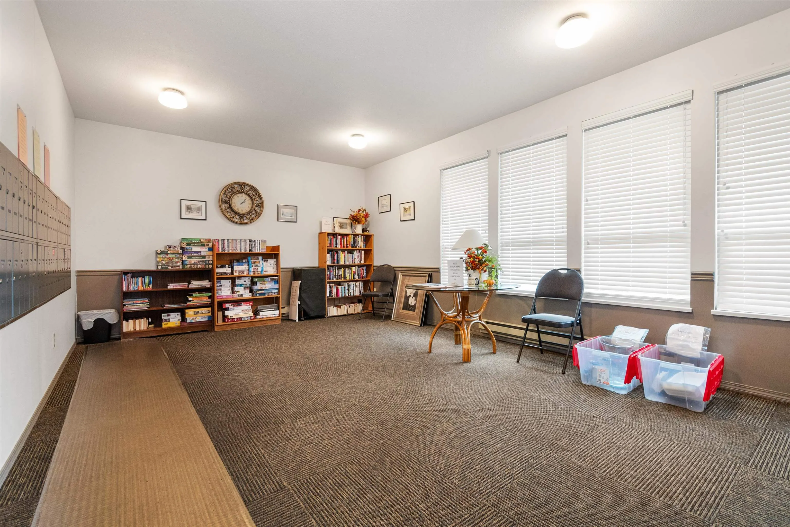 2989 Trafalgar Street #28