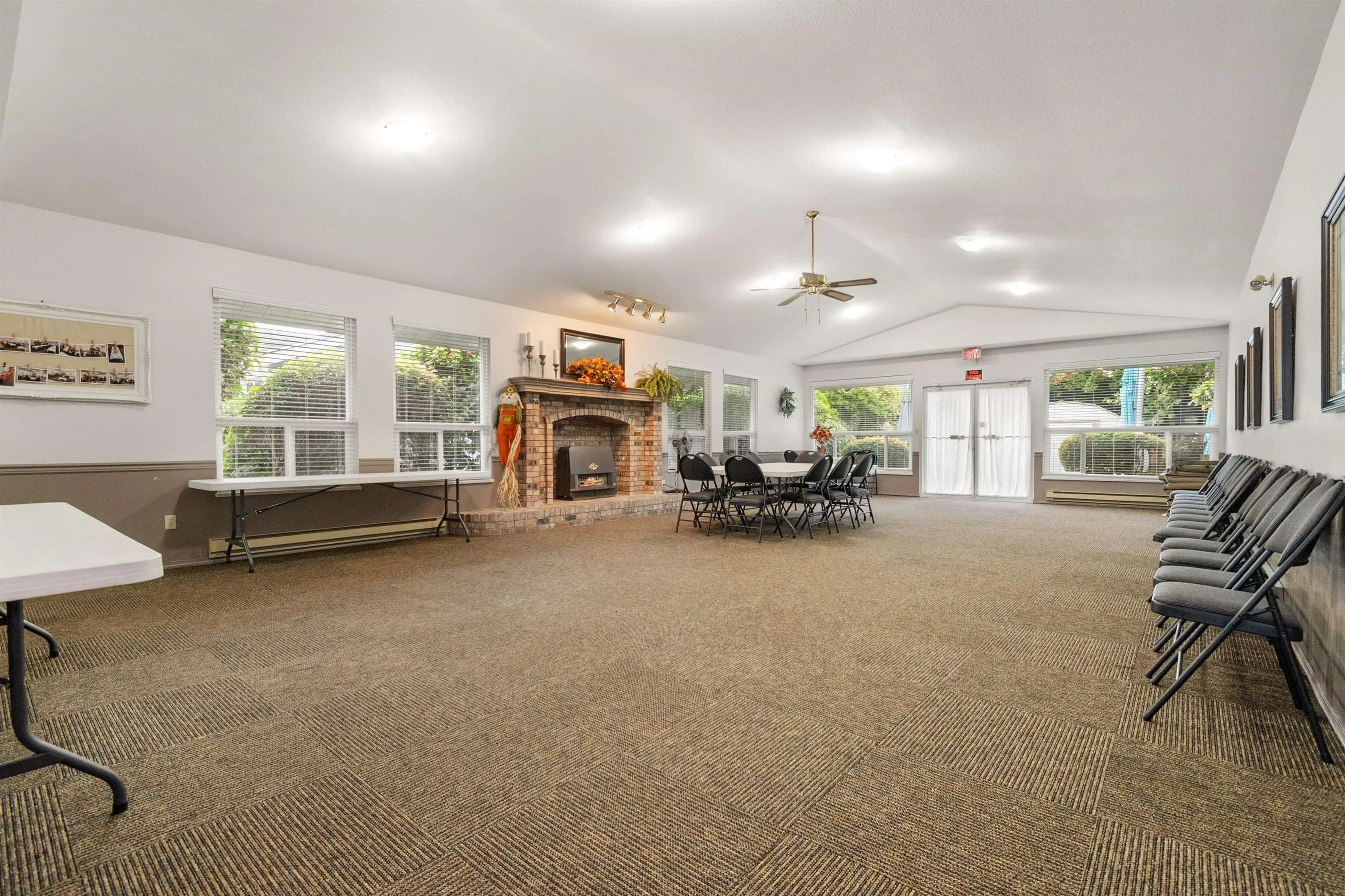 2989 Trafalgar Street #28
