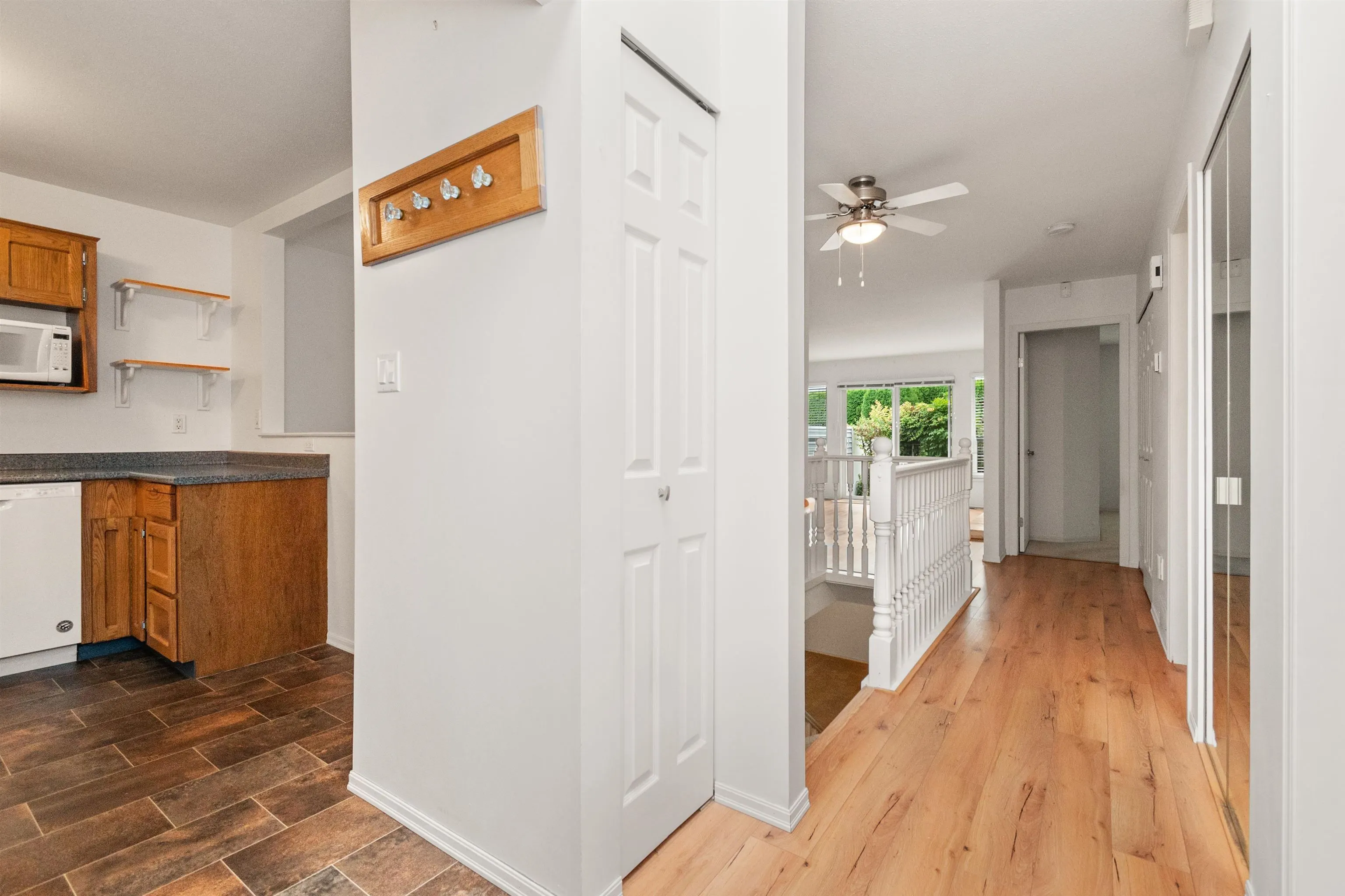 2989 Trafalgar Street #28