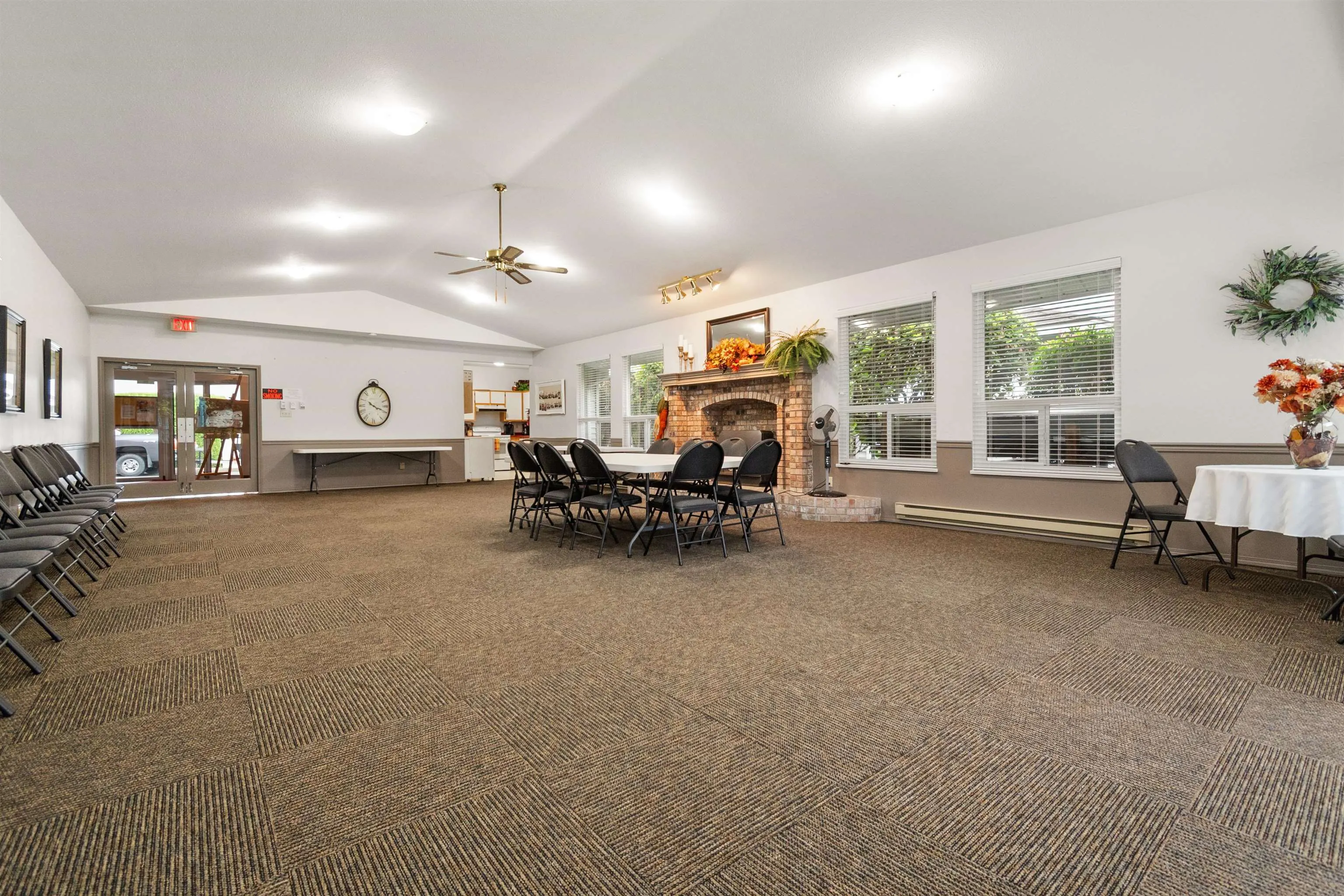 2989 Trafalgar Street #28
